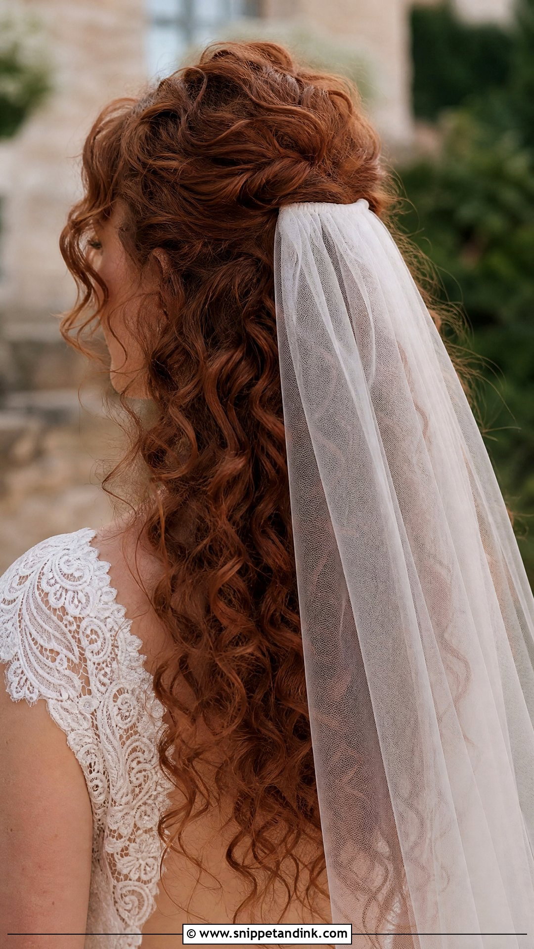 Loose Curly Hair With Veil - Snippet and Ink - 20 Curly Hairstyles Wedding the Bride