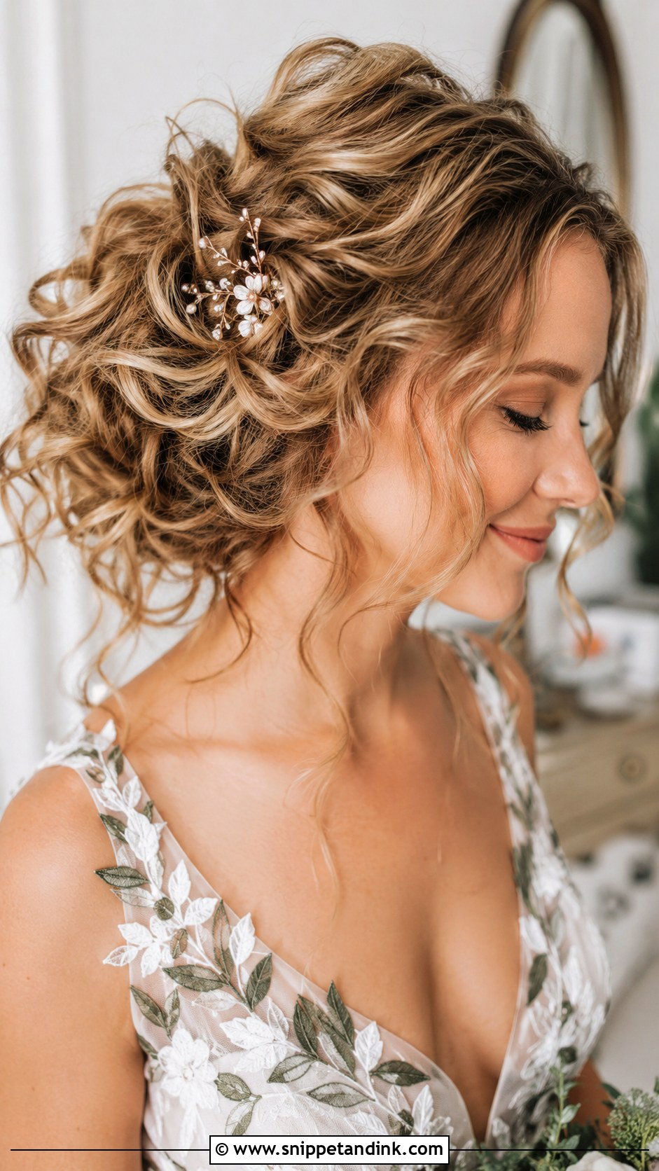 Loose Curly Updo - Snippet and Ink - 20 Winter Wedding Hairstyles