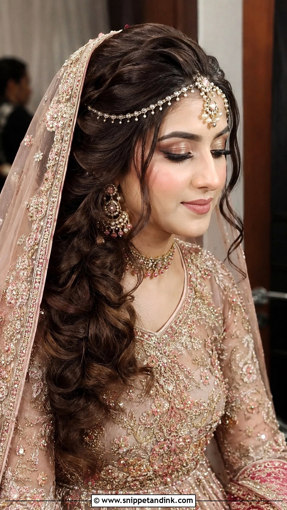 Loose French Braid With Matha Patti - Snippet and Ink - 20 Pakistani Bridal Hairstyles with Dupatta