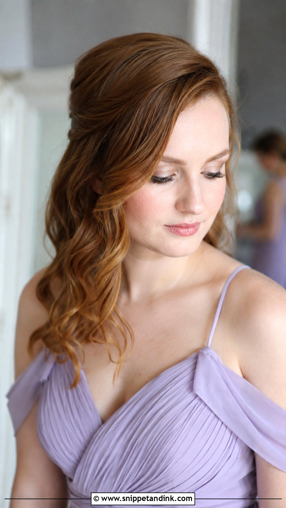 Loose Waves Bridesmaid Hairstyle For Fine Hair - Snippet and Ink - 20 Bridesmaid Hairstyles for Fine Hair