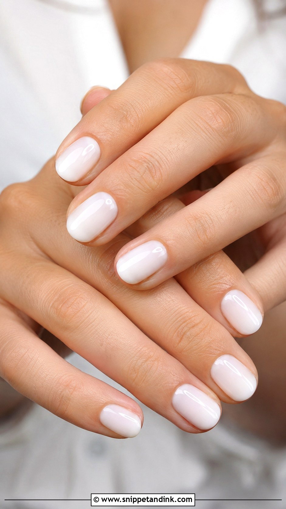 MOB Nude Almond Nails - Snippet and Ink - 20 Mob Nails for Wedding
