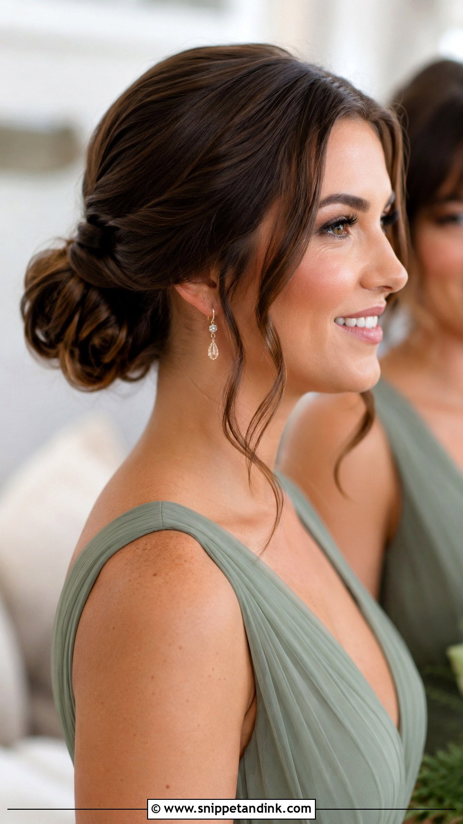 Maid Of Honor Low Bun - Snippet and Ink - 15 Simple Maid of Honor Hair Ideas