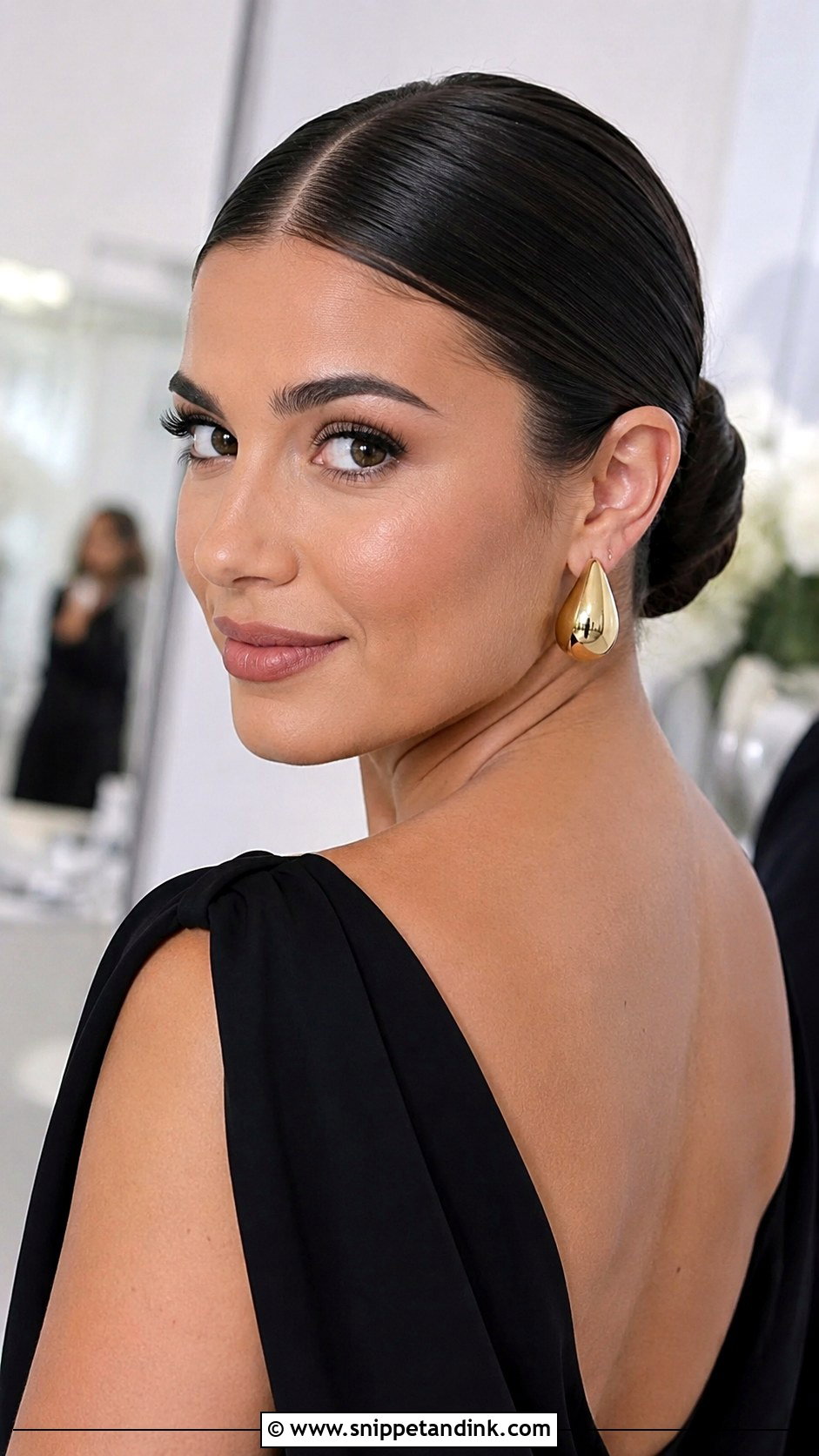 Maid Of Honor Sleek Bun - Snippet and Ink - 15 Maid of Honor Wedding Hairstyles