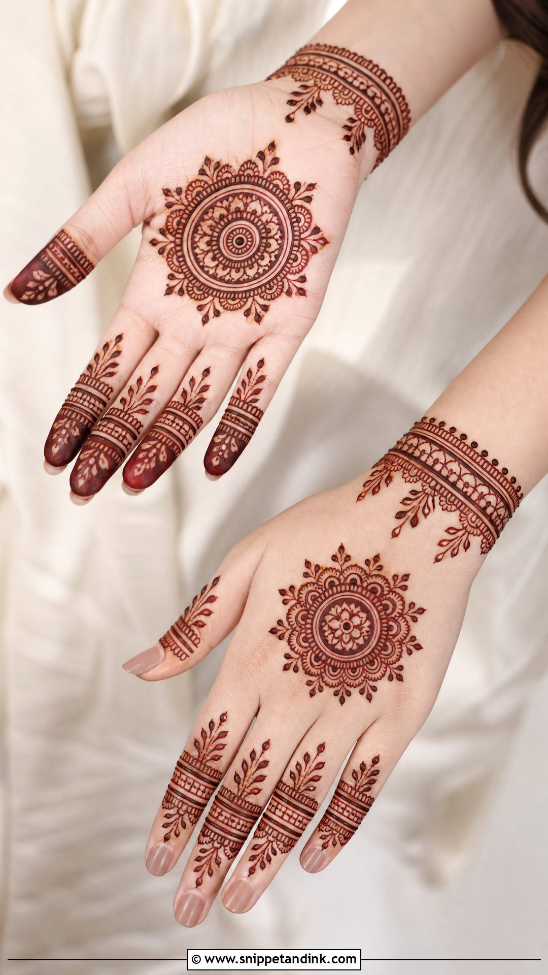 Mandala Baat Pakki Mehndi Design - Snippet and Ink - 30 Baat Pakki Mehndi Design Ideas