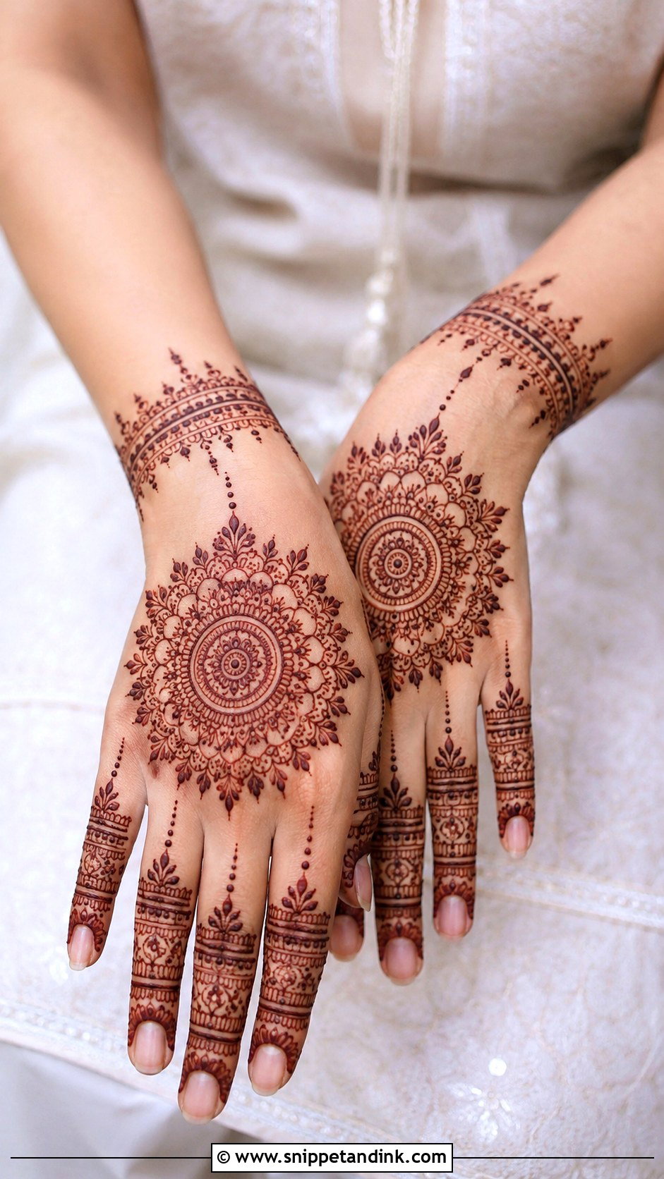 Mandala Back Hand Mehndi Design - Snippet and Ink - 35 Back Hand Mehndi Design Ideas