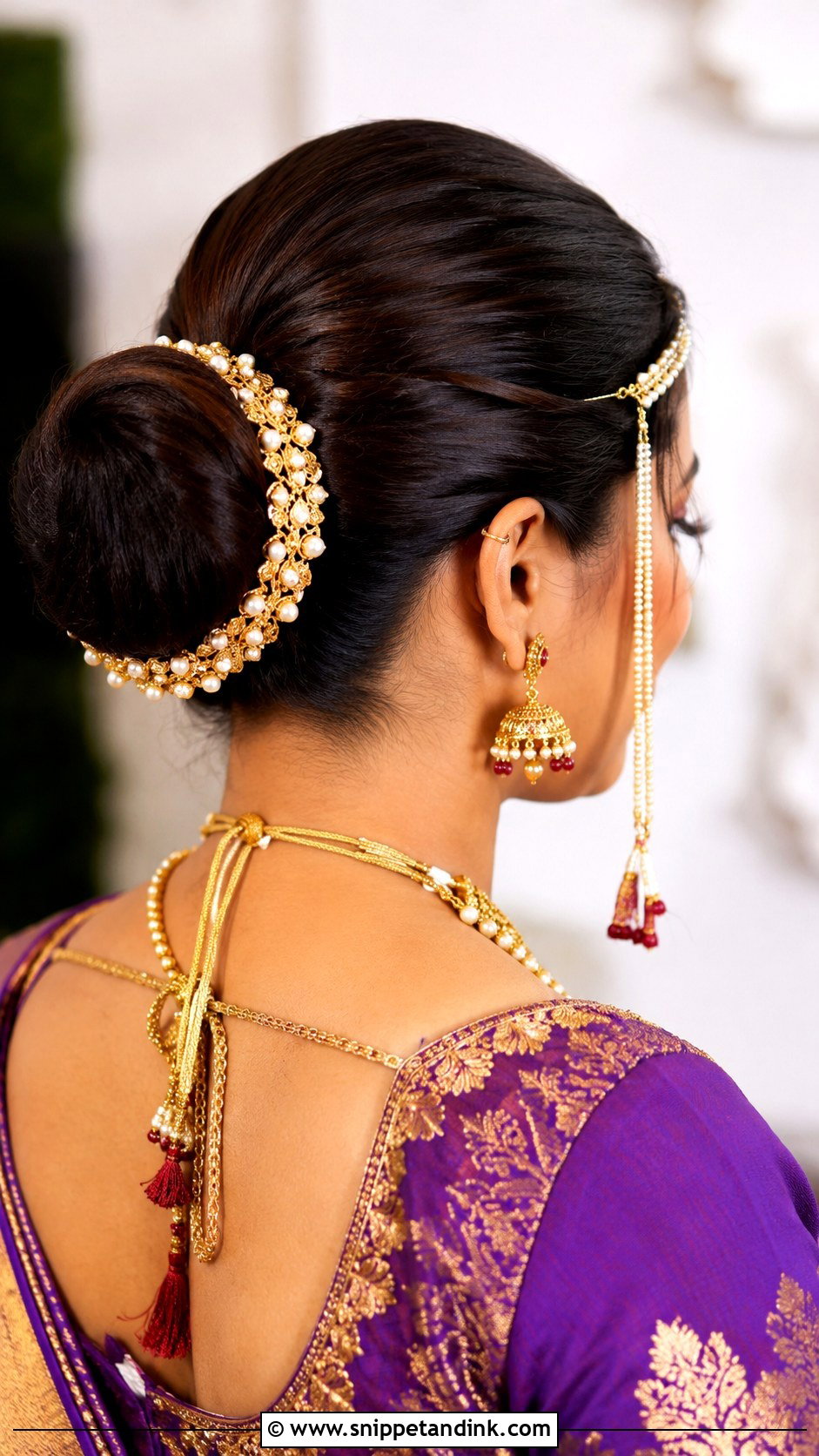 Marathi Wedding Ambada Bun - Snippet and Ink - 15 Marathi Wedding Hairstyle Ideas
