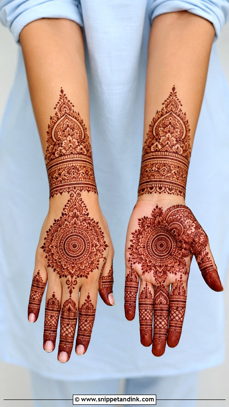 Matching Mehndi Design For Both Hands - Snippet and Ink - 35 Trendy Mehndi Designs