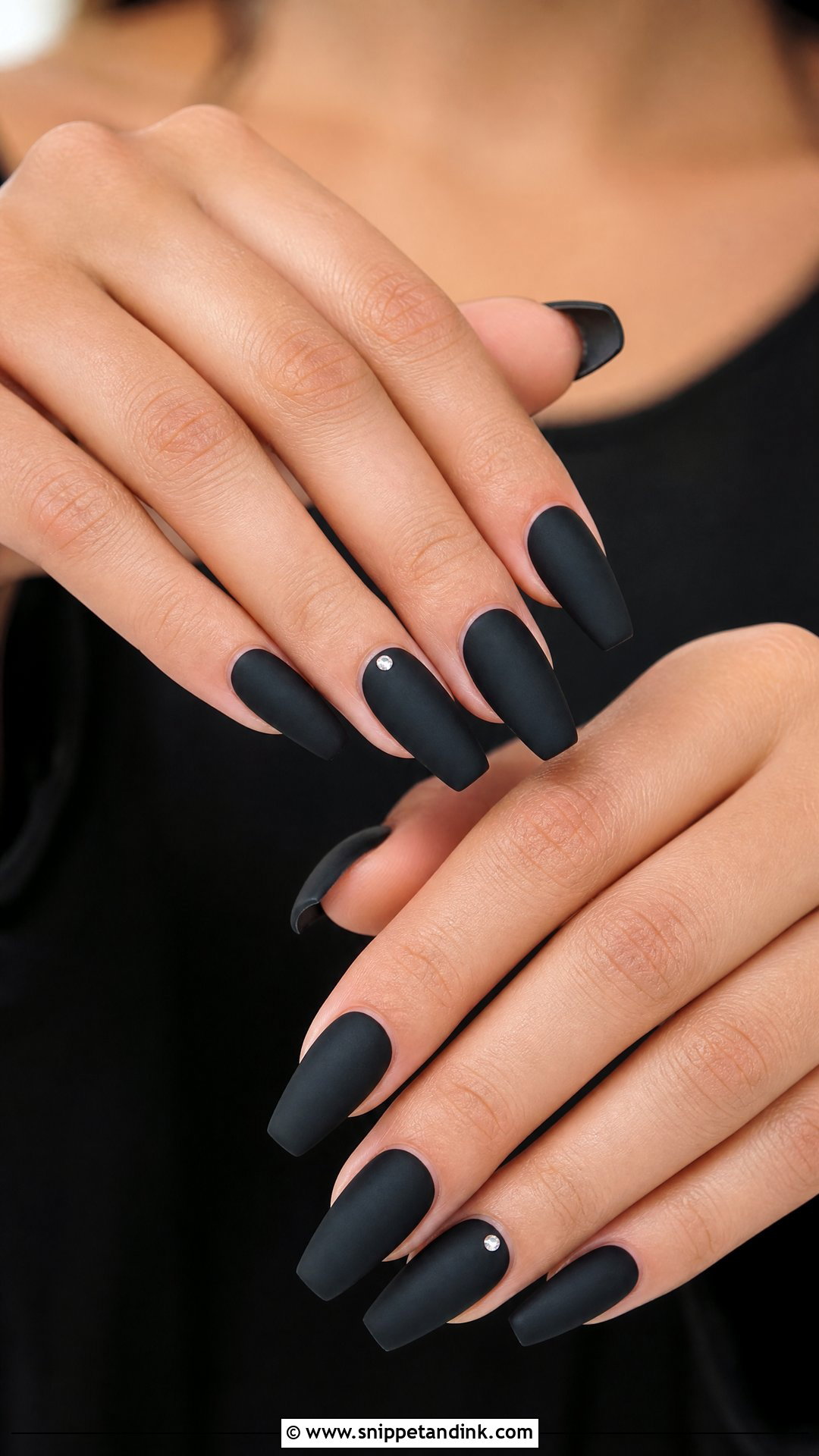 Matte Black Wedding Nails - Snippet and Ink - 25 Black Wedding Nails for Bride
