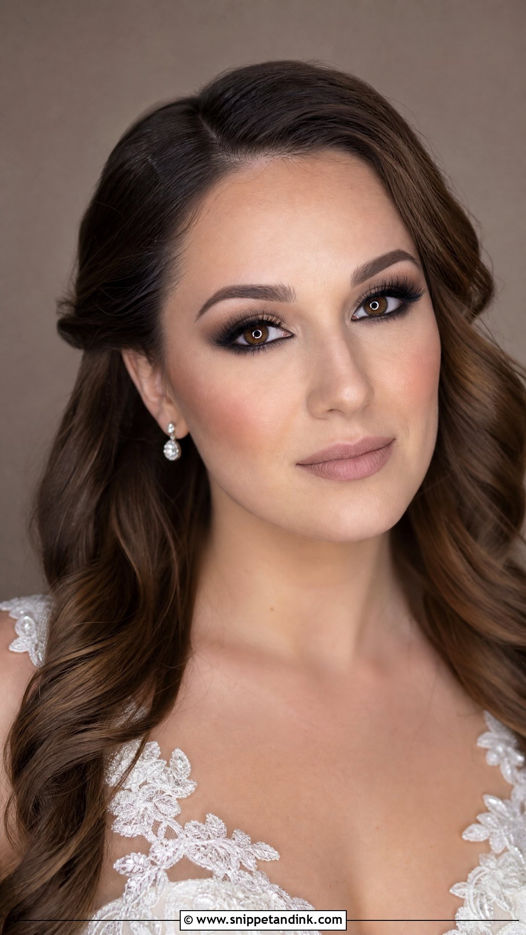 Matte Smokey Eye Bridal Makeup - Snippet and Ink - 20 Matte Bridal Makeup Ideas