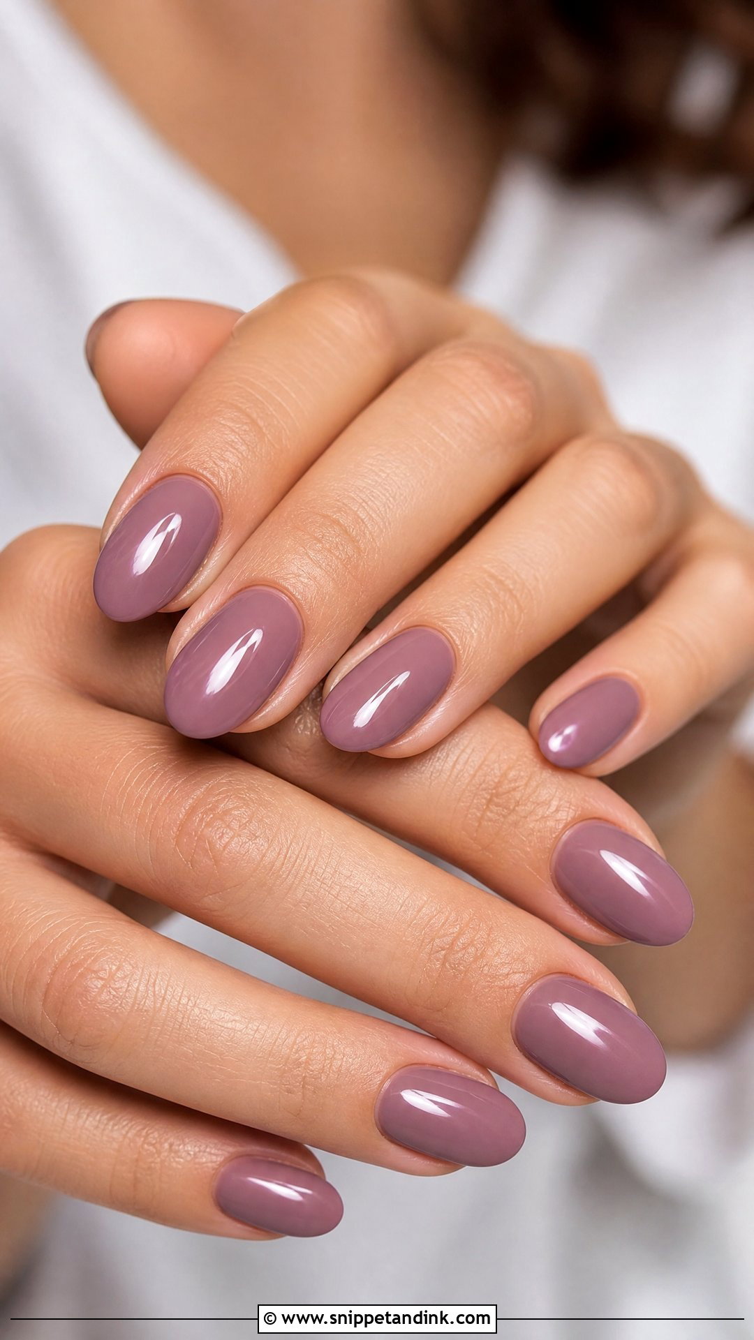 Mauve Bridesmaid Nails - Snippet and Ink - 25 Elegant Bridesmaid Wedding Nails