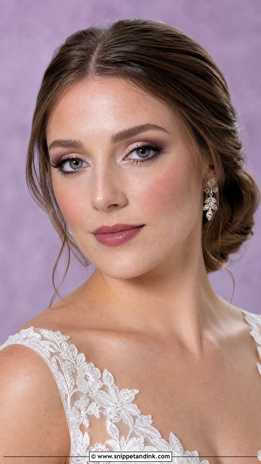 Mauve Pale Bridal Makeup - Snippet and Ink - 20 Pale Bridal Makeup Ideas