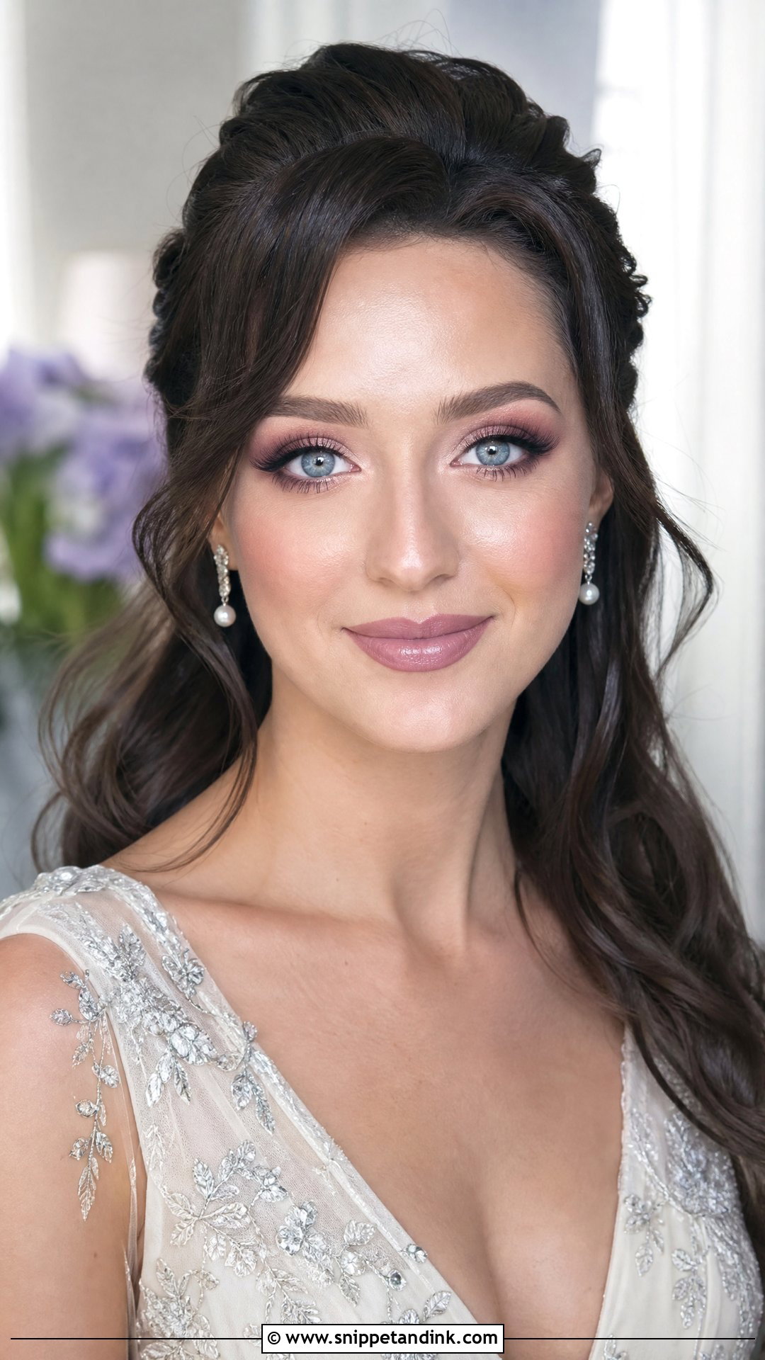 Mauve Wedding Makeup For Blue Eyes - Snippet and Ink - 20 Wedding Makeup Looks for Blue Eyes