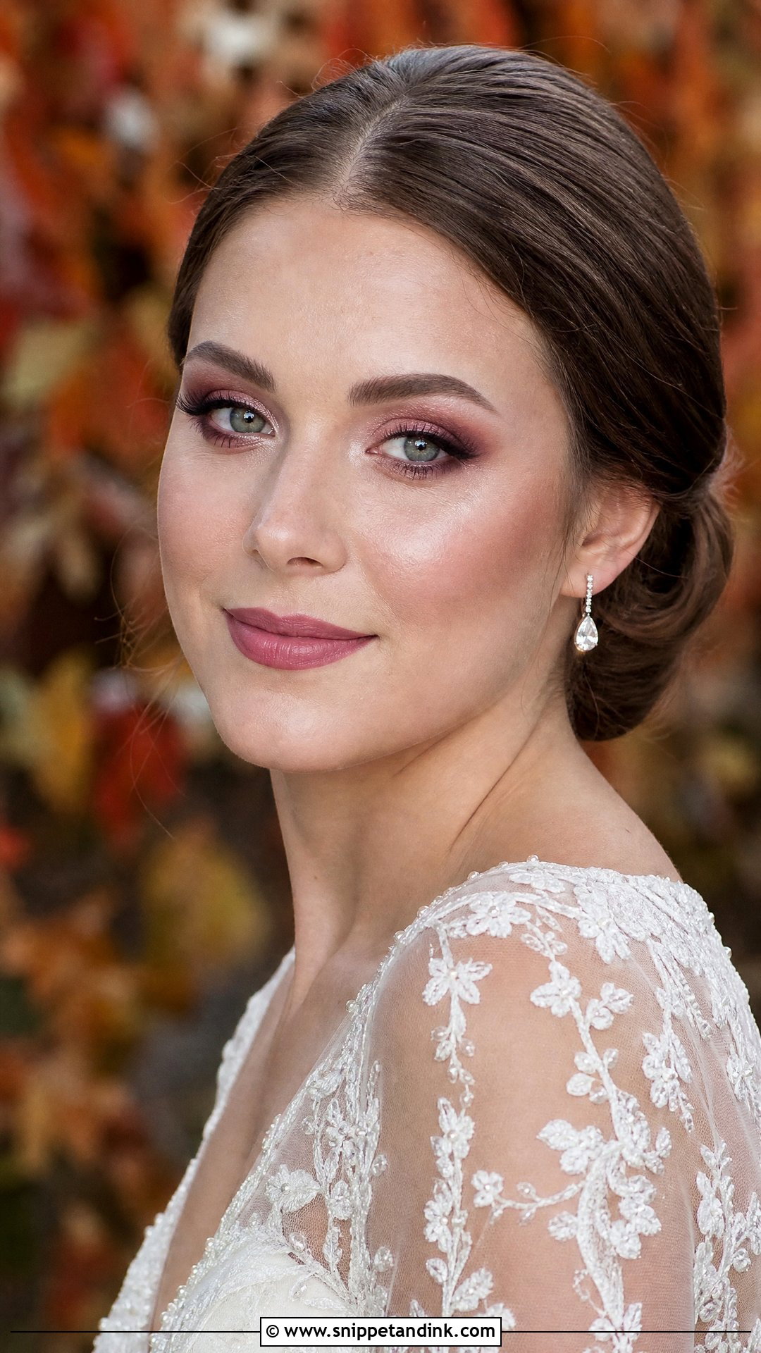 Mauve Wedding Makeup For Blue Eyes - Snippet and Ink - 25 Natural Glam Wedding Makeup for Blue Eyes
