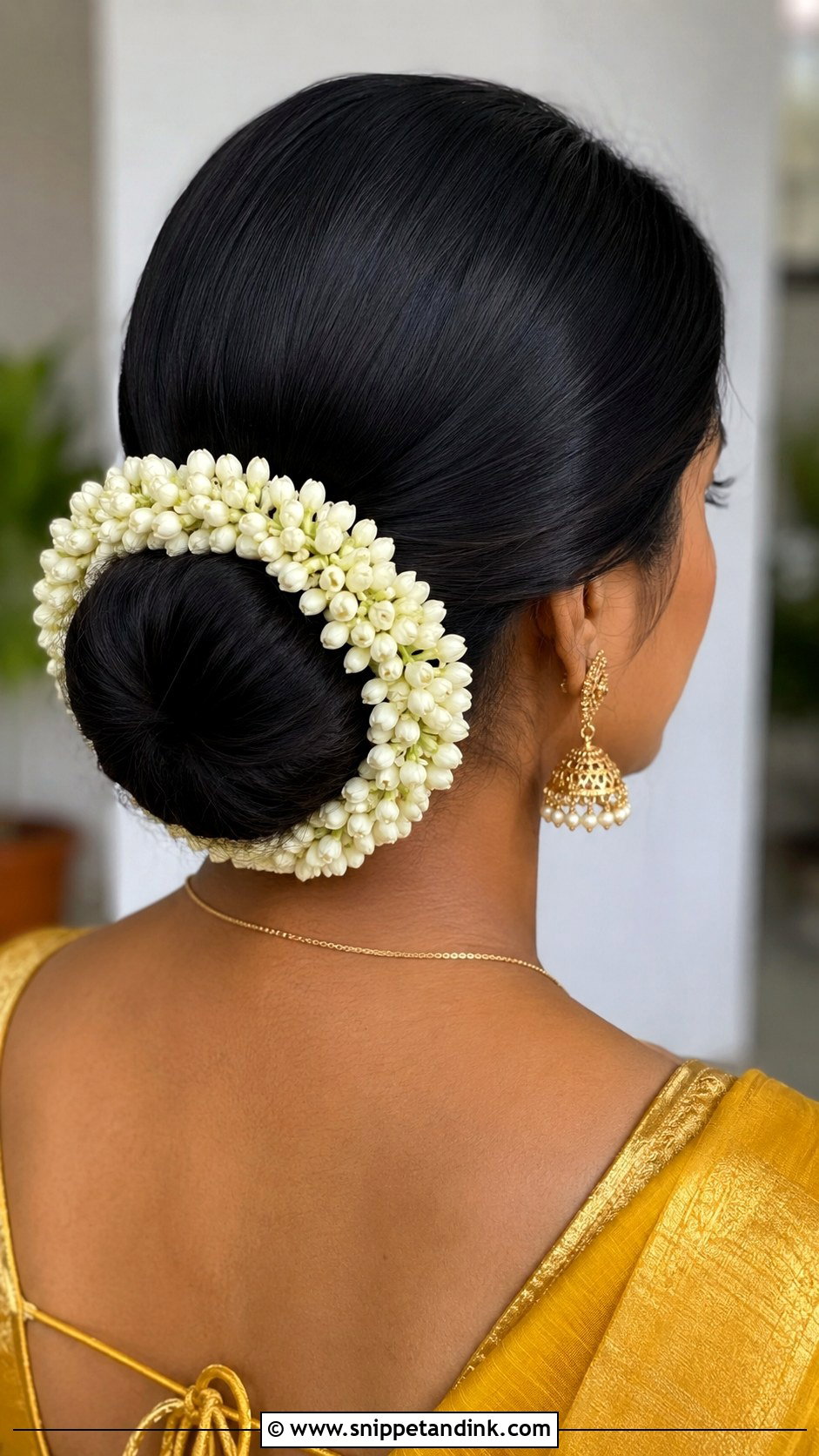 Mehndi Bridesmaid Gajra Bun - Snippet and Ink - 30 Mehndi Bridesmaid Hairstyles