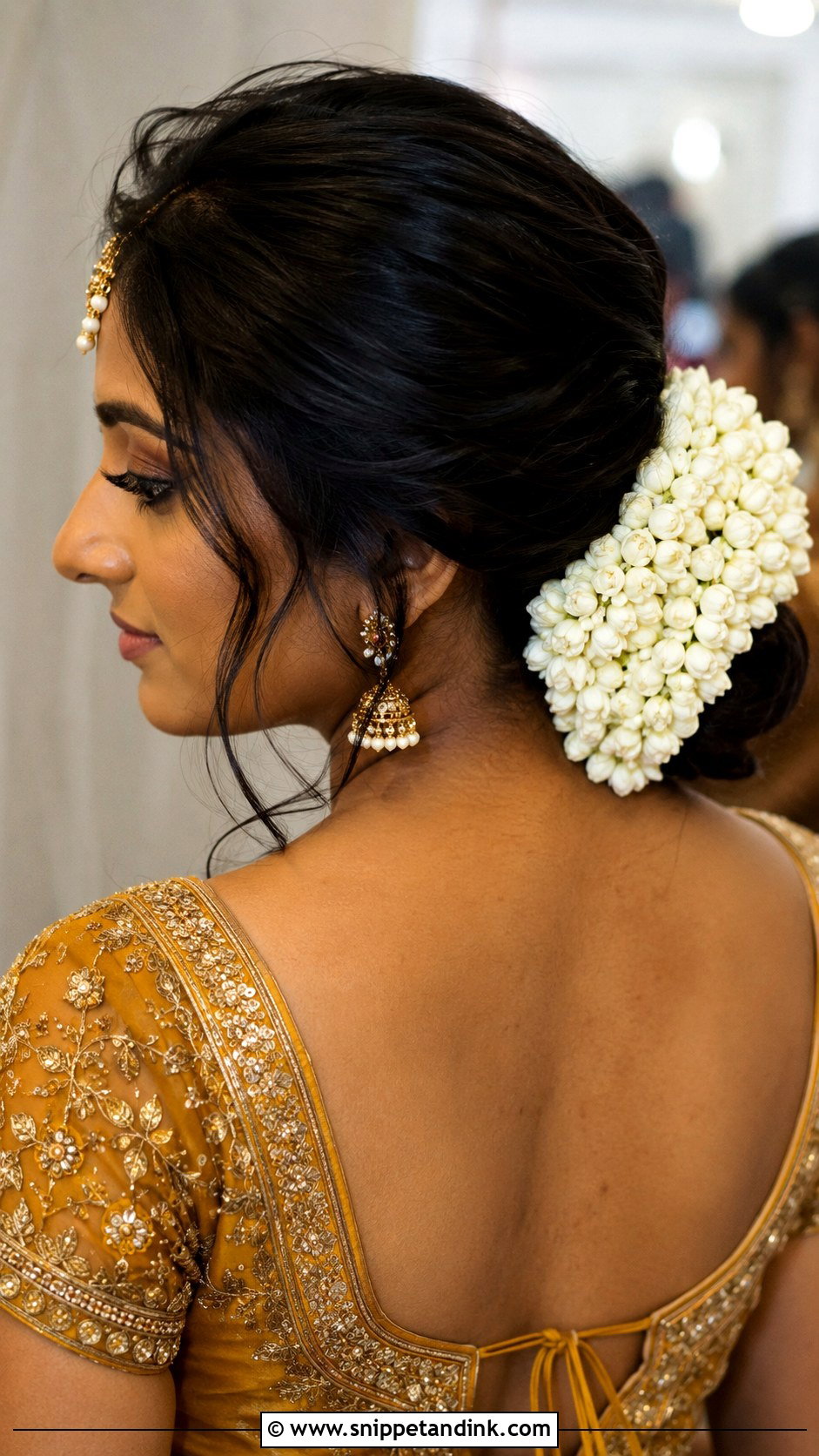 Mehndi Gajra Bun For Bride - Snippet and Ink - 15 Mendhi Hairstyles for Bride