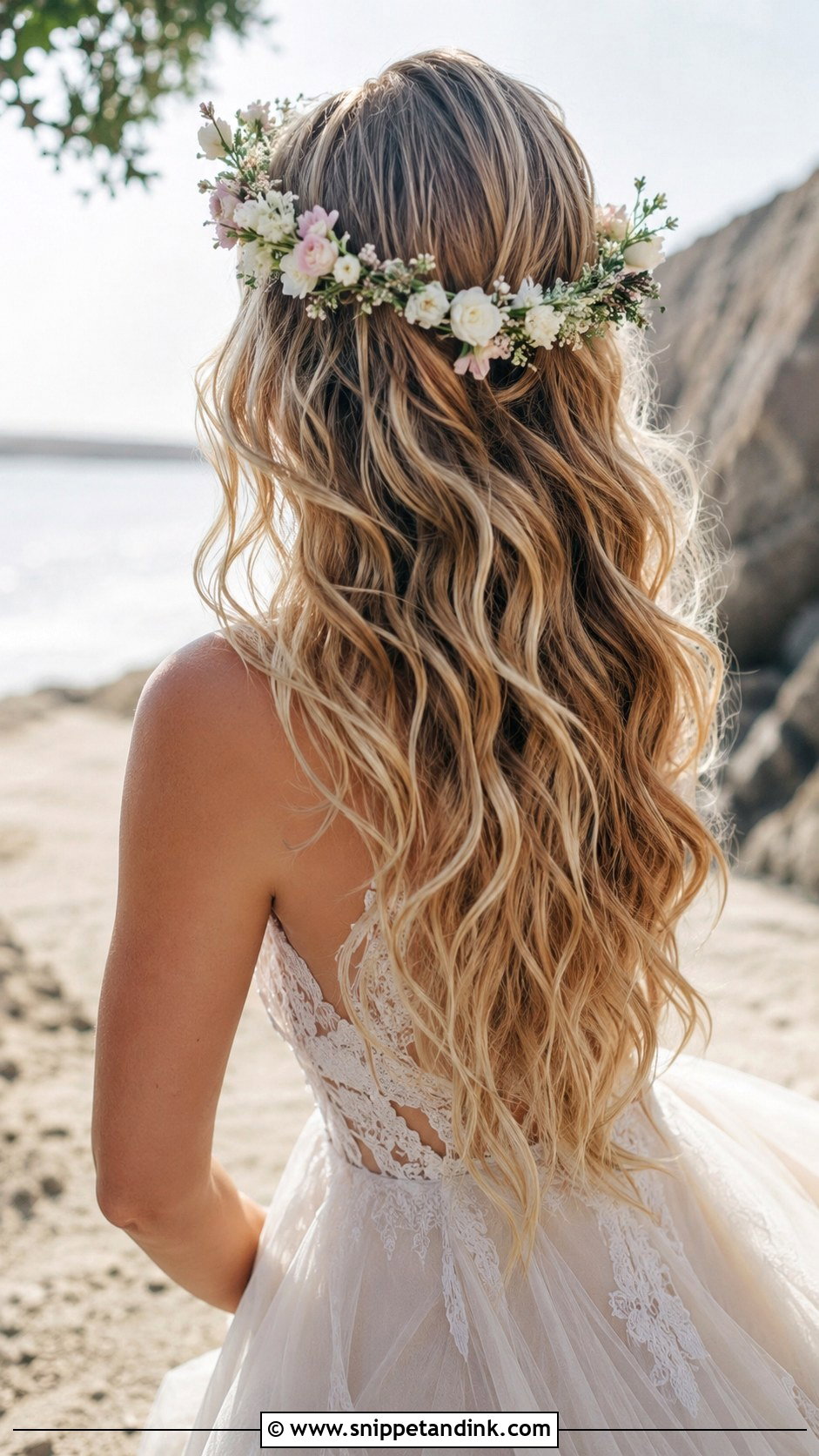 Mermaid Waves for Boho Bride - Snippet and Ink - 20 Curled Hair for Wedding Ideas