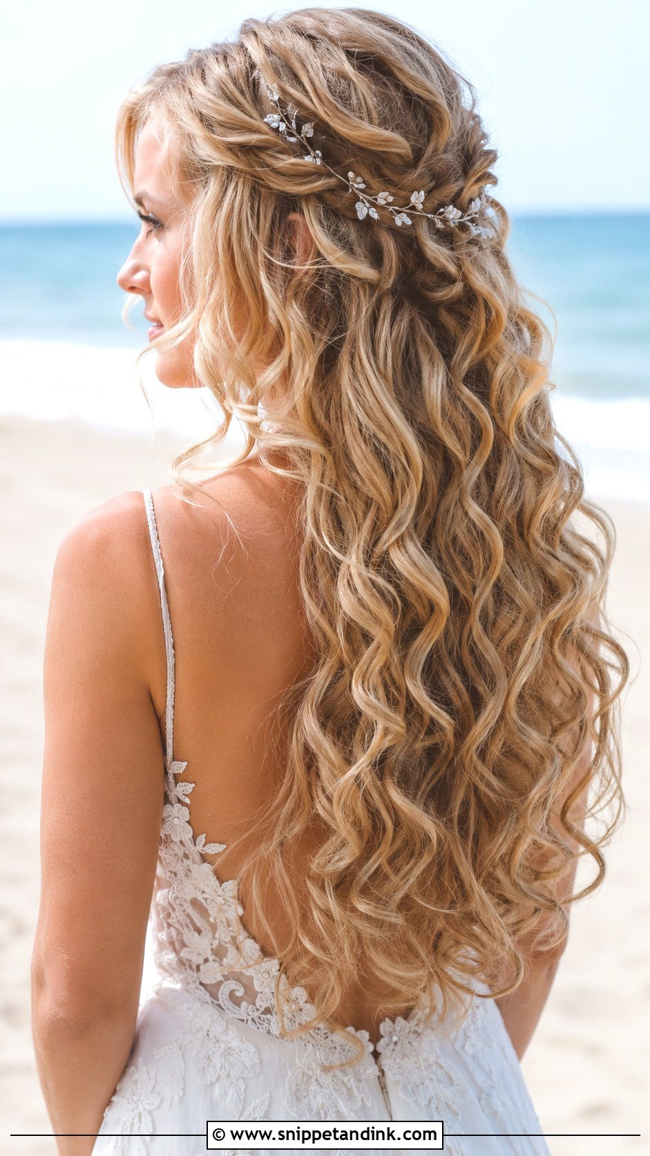 Mermaid Waves for Curly Brides - Snippet and Ink - 30 Curly Hair Bride Ideas