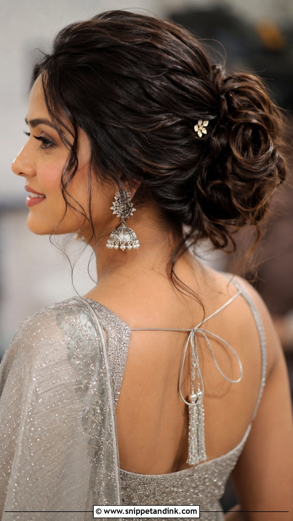 Messy Bun For Reception - Snippet and Ink - 25 Marathi Bride Hairstyle Ideas