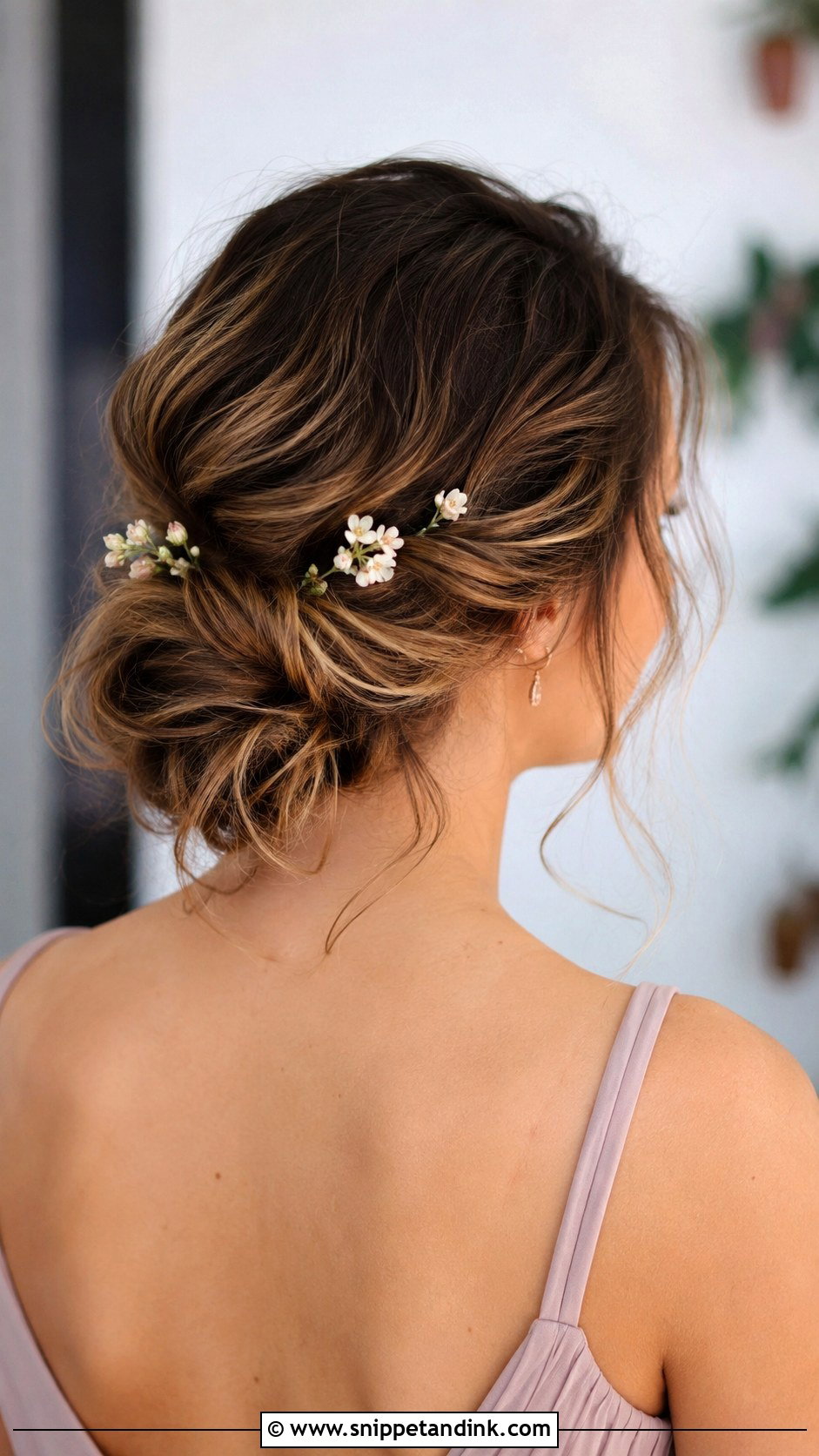 Messy Bun for Bridesmaids - Snippet and Ink - 25 Messy Bun Hairstyles for Wedding