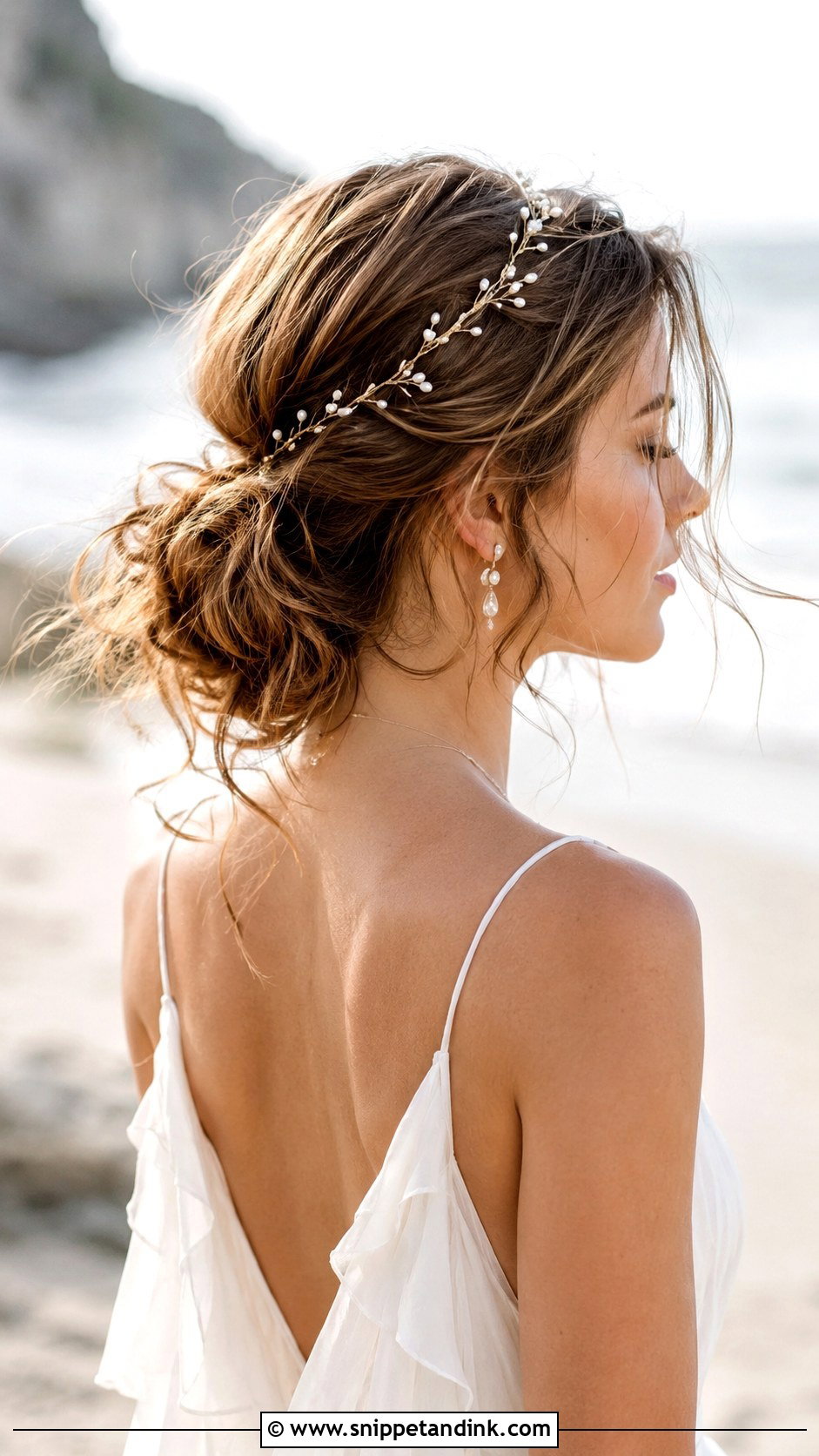 Messy Bun for Casual Beach Weddings - Snippet and Ink - 30 Beach Wedding Hair Ideas