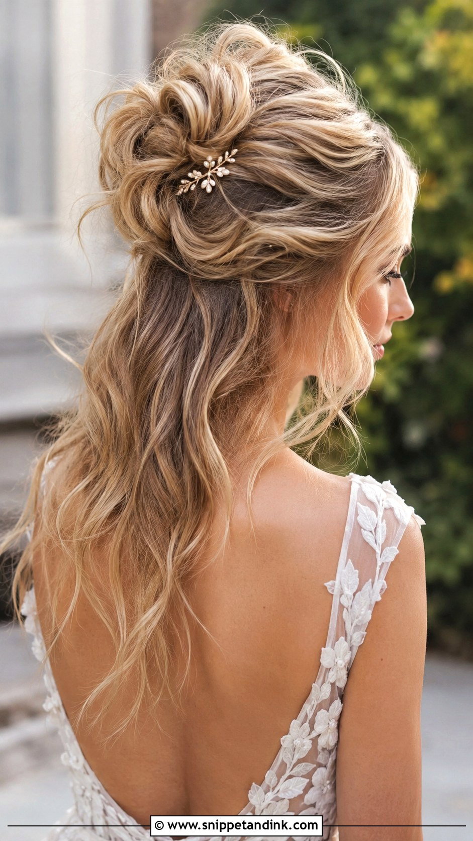 Messy Half Up Bun for Brides - Snippet and Ink - 25 Messy Wedding Hair Ideas