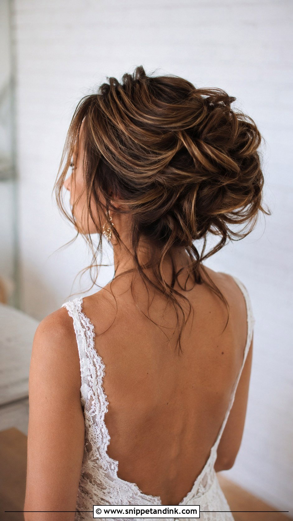 Messy Loose Updo - Snippet and Ink - 25 Loose Wedding Hairstyles