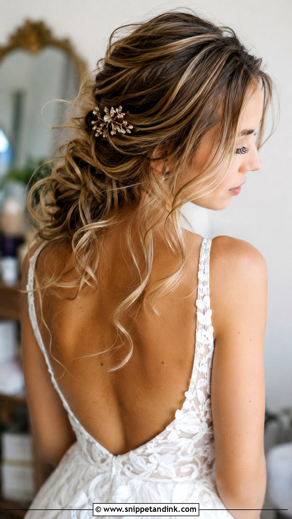 Messy Romantic Curls - Snippet and Ink - 20 Bride Hair Down Curls