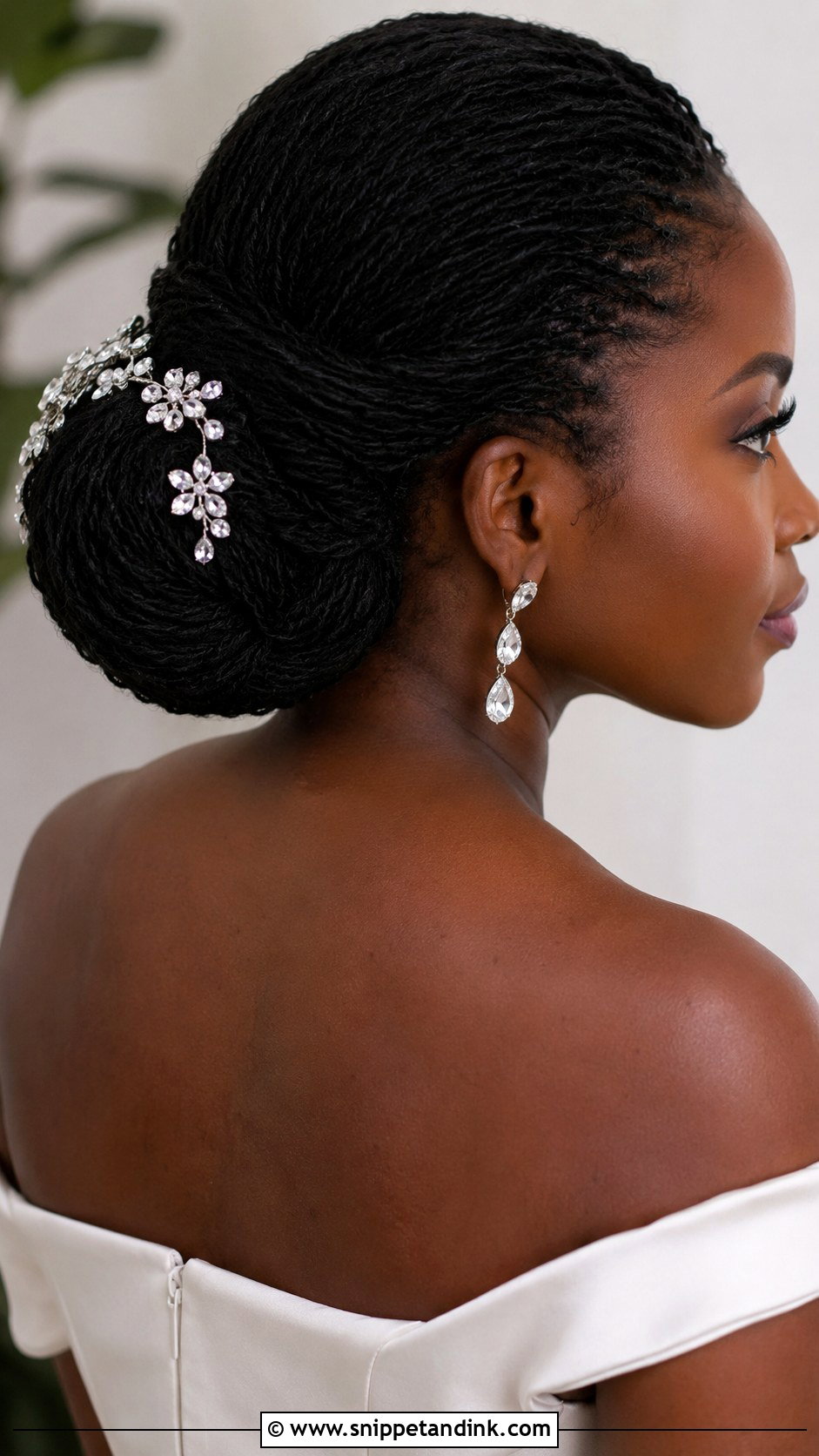 Microloc Bridal Updo - Snippet and Ink - 20 Loc Wedding Hairstyles Brides
