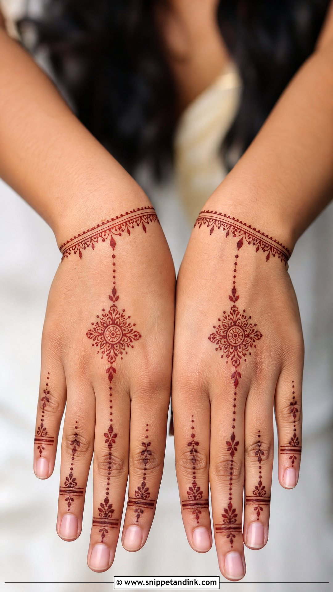 Mini Back Hand Mehndi Design - Snippet and Ink - 30 Mini Mehndi Designs