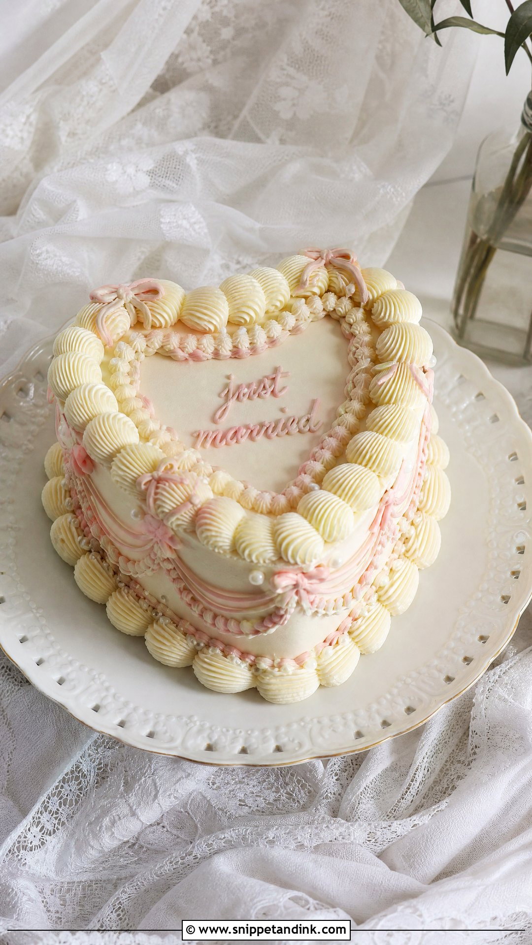 Mini Vintage Wedding Cake - Snippet and Ink - 20 Mini Wedding Cake Ideas