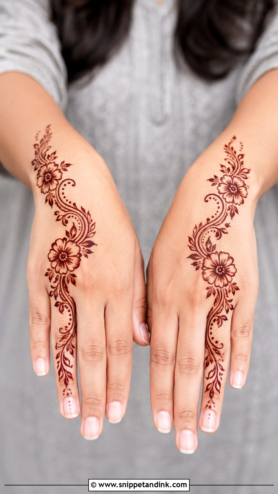 Minimal Arabic Mehndi Design - Snippet and Ink - 35 Minimal Mehndi Designs