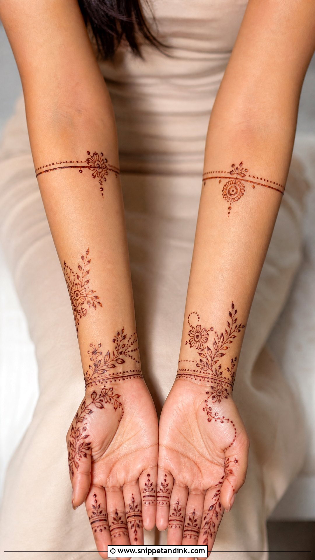 Minimal Bajuband Mehndi Design - Snippet and Ink - 20 Bajuband Mehndi Design Ideas