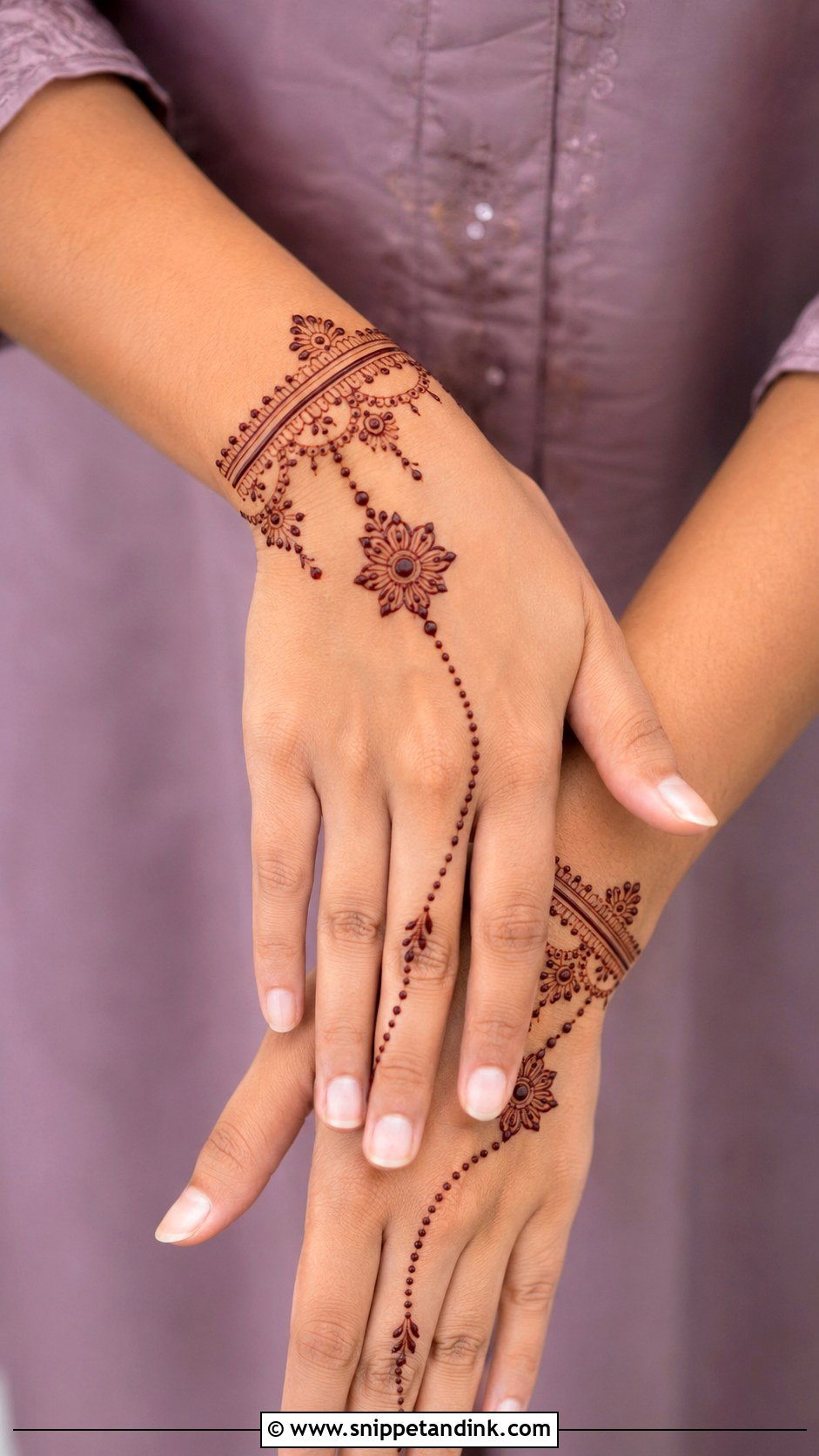 Minimal Bracelet Mehndi Design - Snippet and Ink - 35 Minimal Mehndi Designs