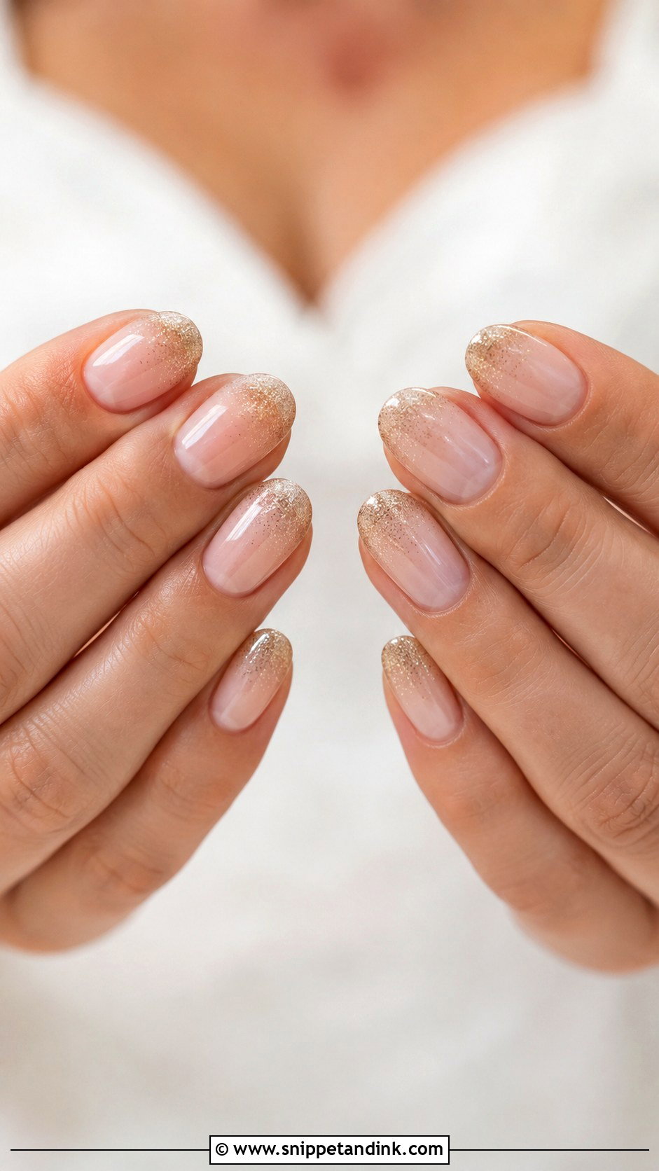 Minimal Bridal Wedding Nails - Snippet and Ink - 20 Wedding Nails for Indian Bride