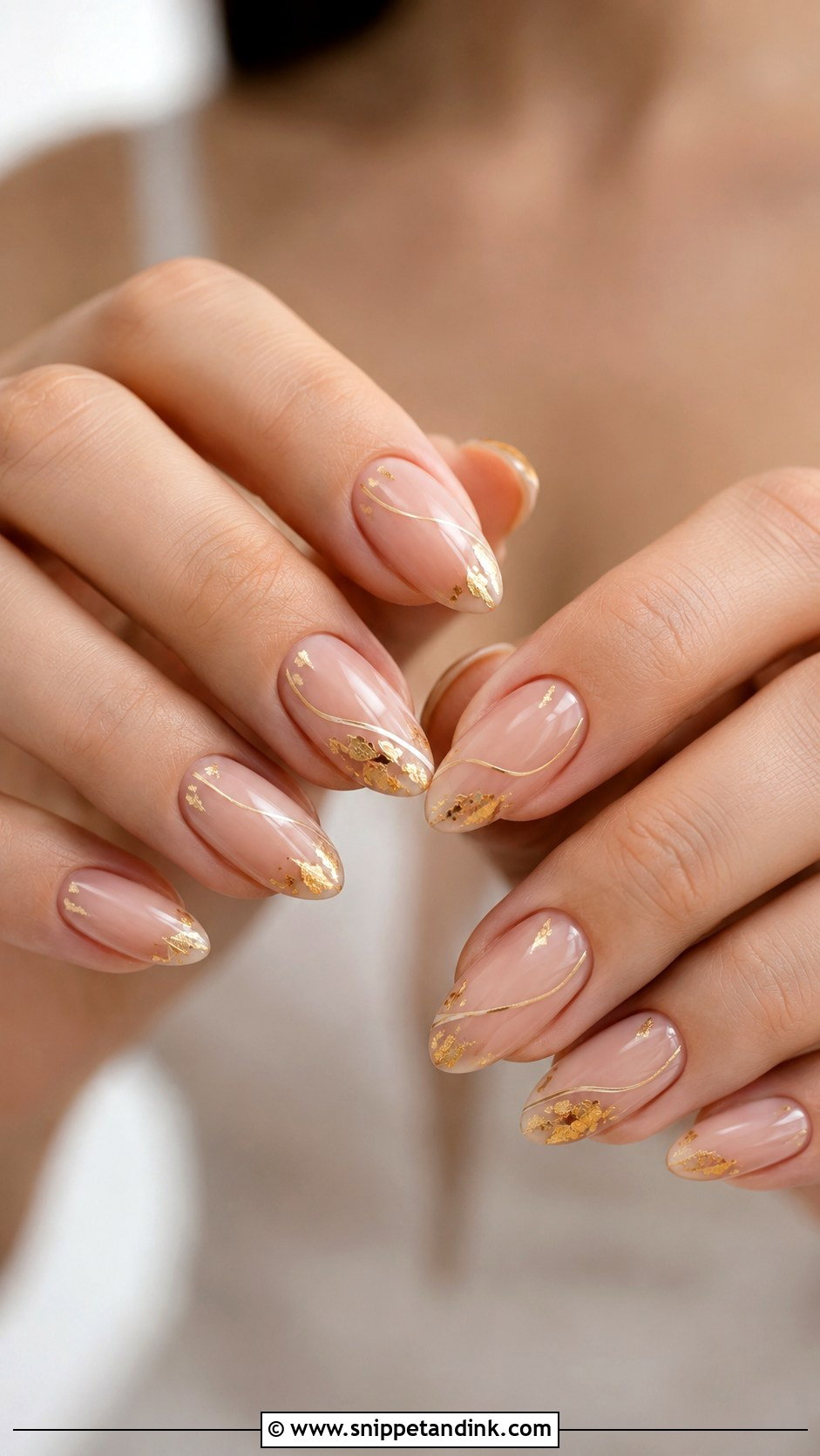 Minimal Gold Bridal Nails - Snippet and Ink - 30 Elegant Bridal Nails