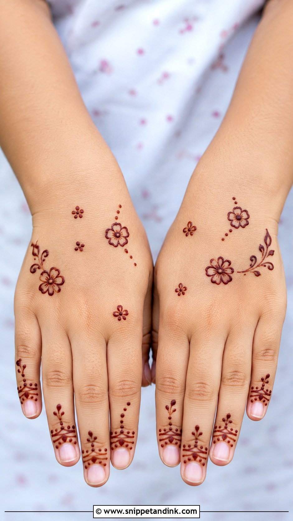 Minimal Kids Mehndi Design - Snippet and Ink - 30 Minimalistic Mehndi Designs