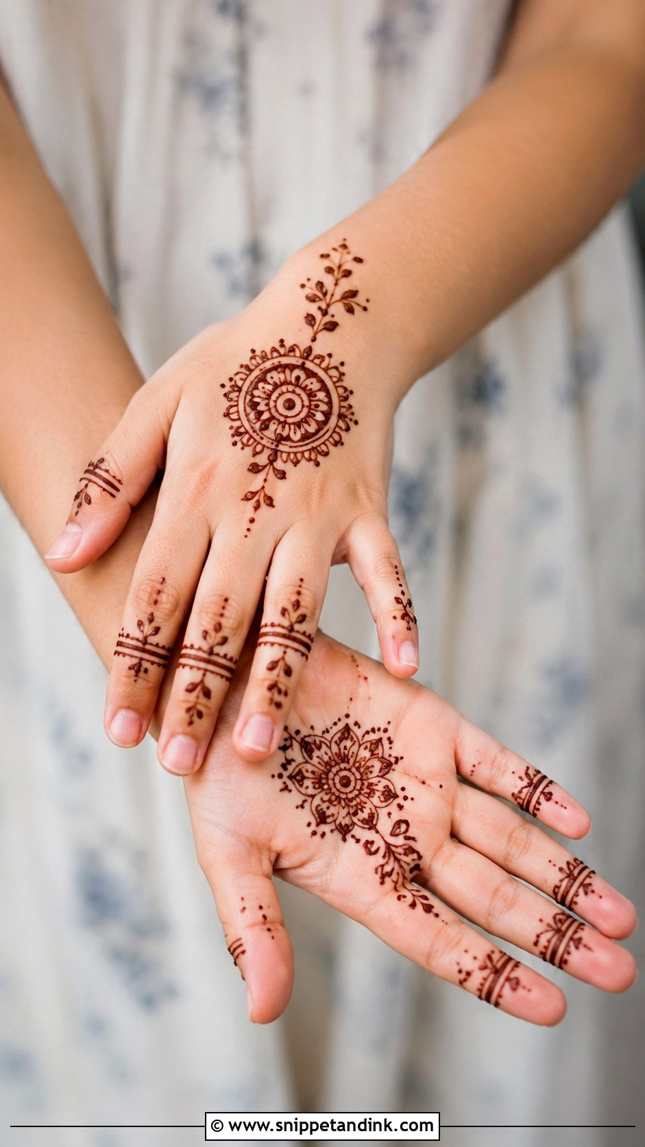 Minimal Kids Mehndi Design - Snippet and Ink - 35 Minimal Mehndi Designs