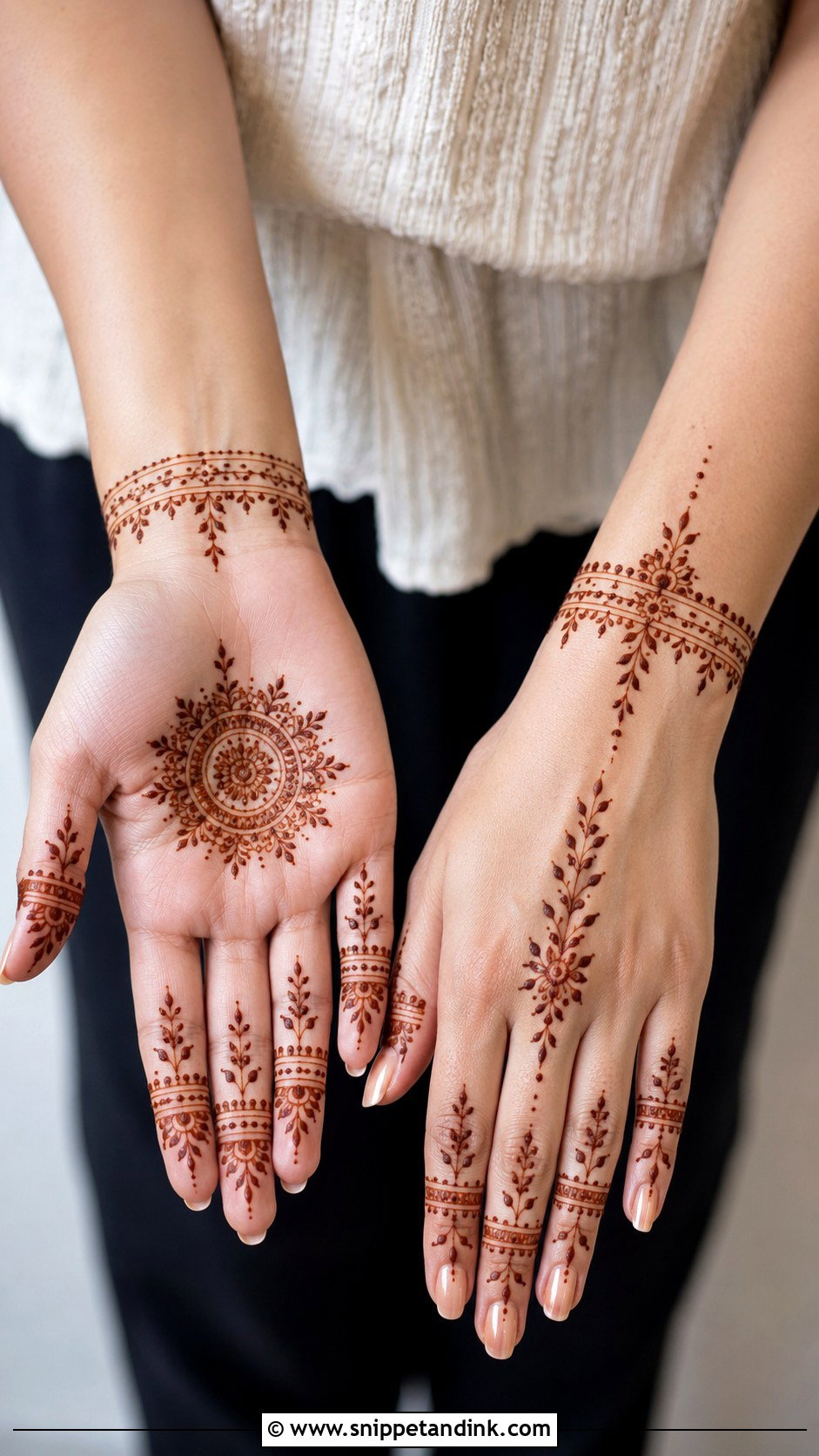 Minimal Mehndi Design For Hands - Snippet and Ink - 35 Mehndi Designs for Hands