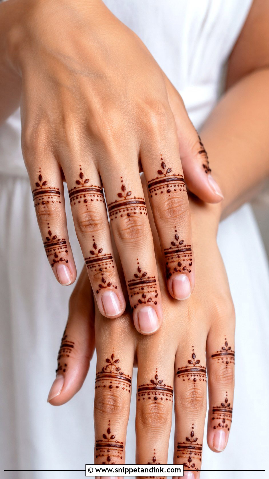 Minimal Ring Mehndi Design - Snippet and Ink - 35 Minimal Mehndi Designs