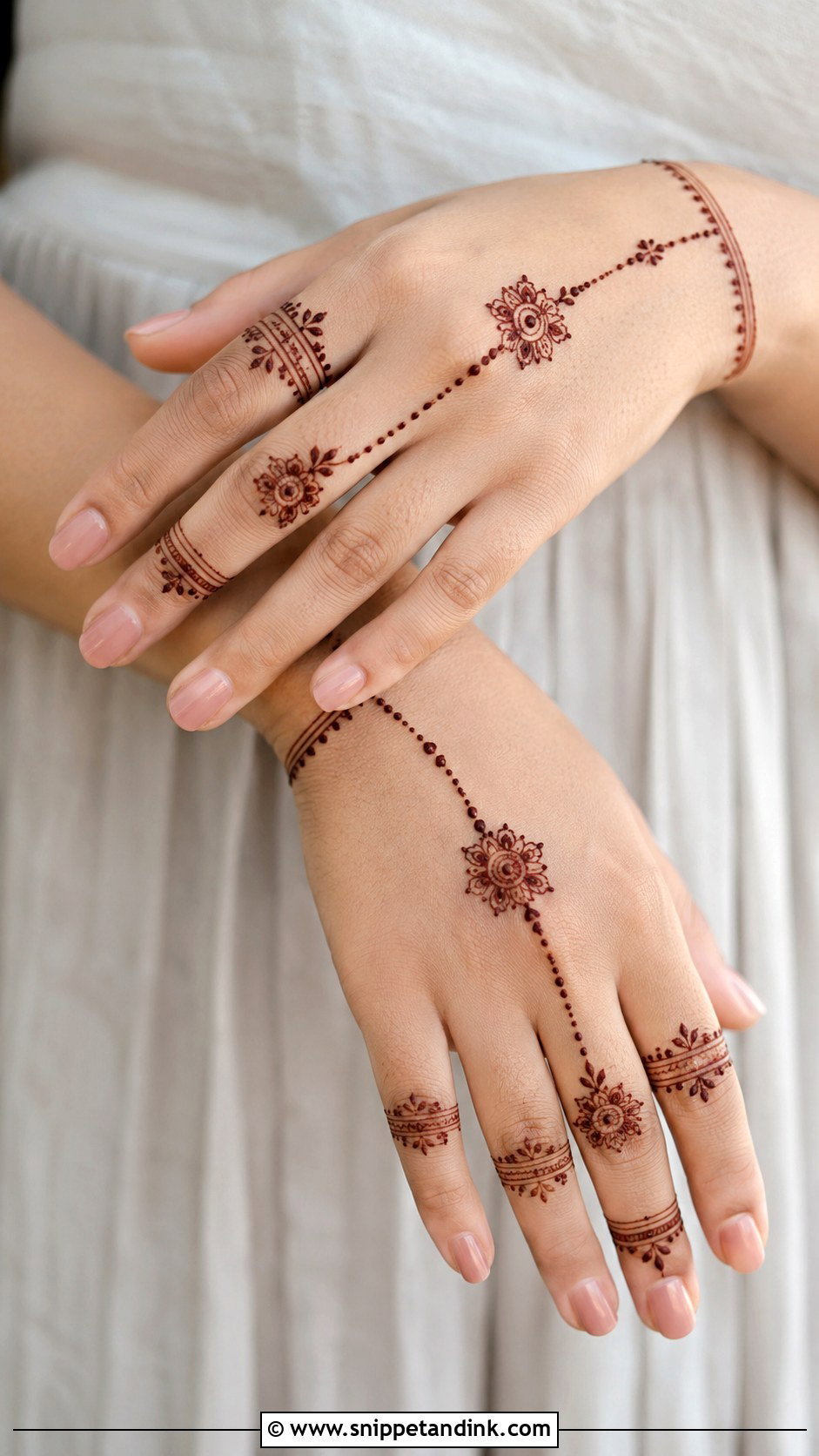 Minimal Ring Mehndi Design - Snippet and Ink - 30 Minimalistic Mehndi Designs