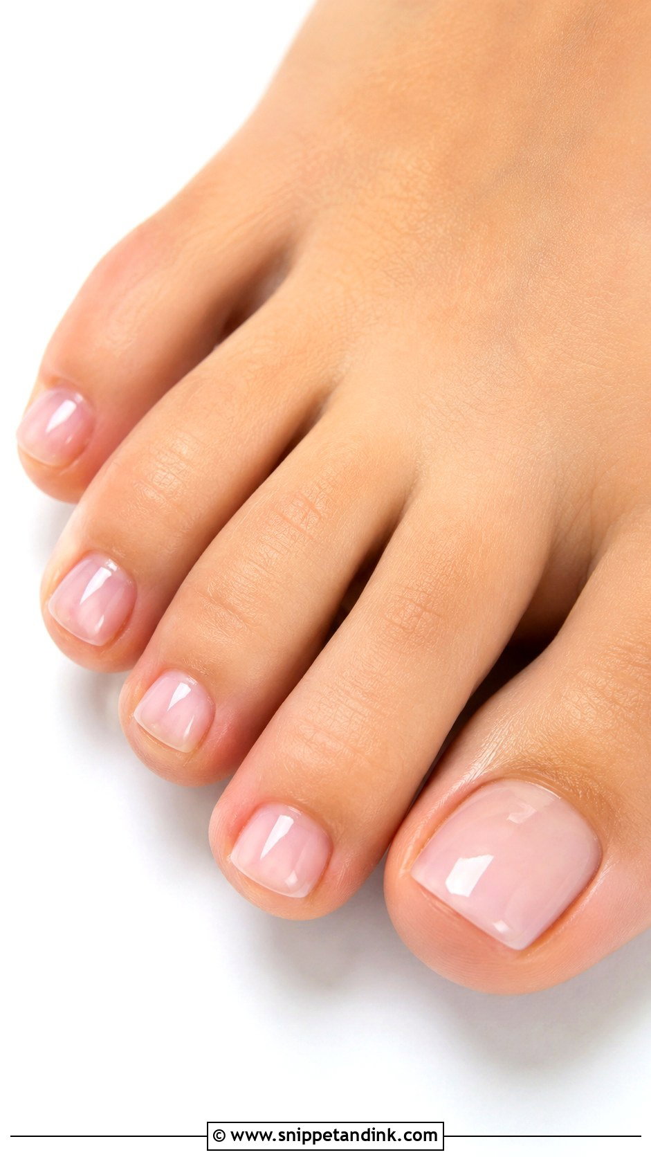 Minimal Wedding Toe Nails - Snippet and Ink - 20 Bride Toe Nails Wedding