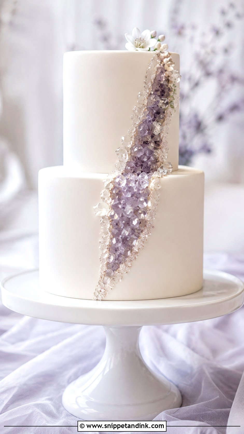 Minimalist Geode Wedding Cake - Snippet and Ink - 30 Geode Wedding Cakes