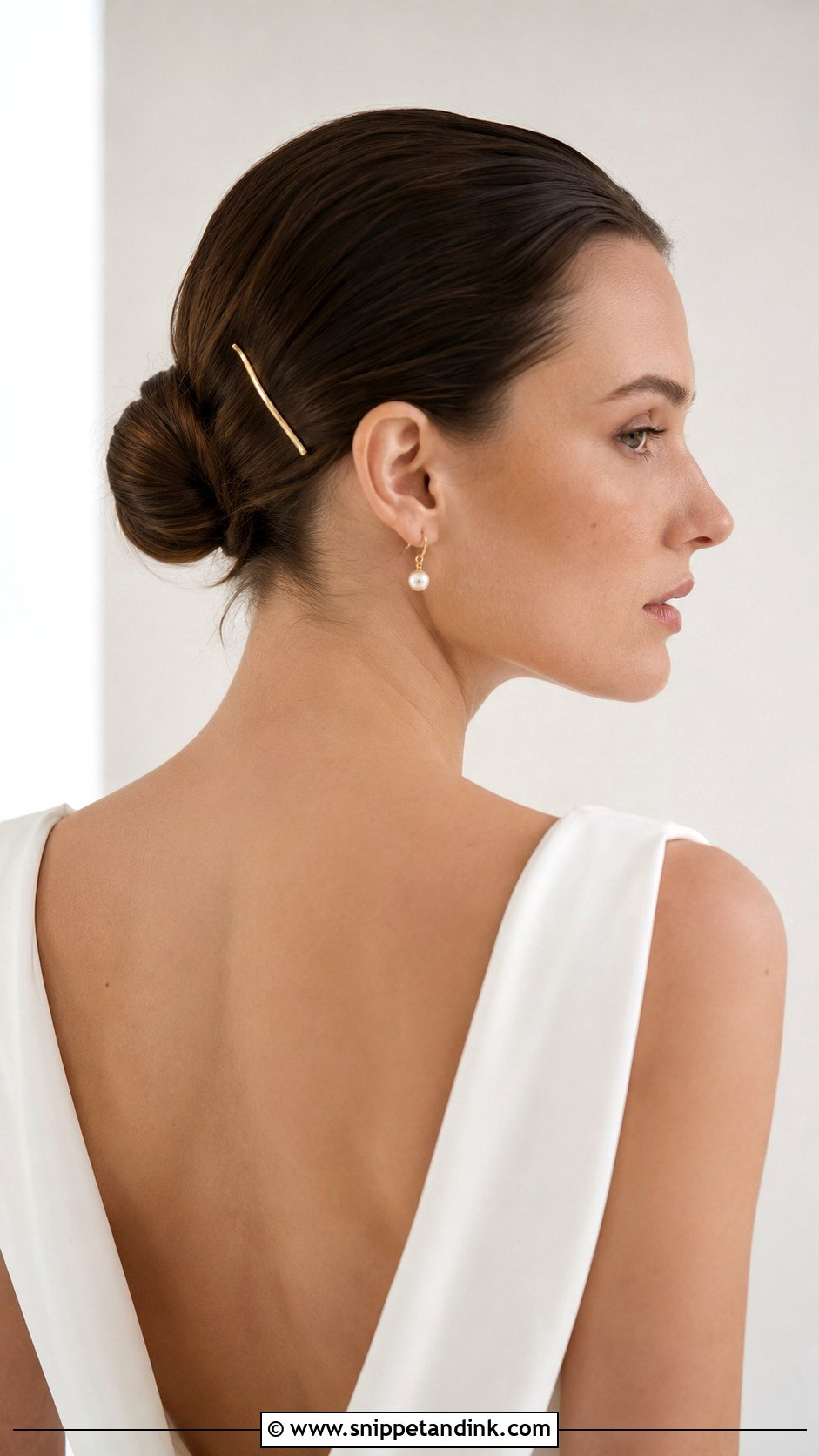 Minimalist Hair Pin - Snippet and Ink - 25 Wedding Hair Pieces