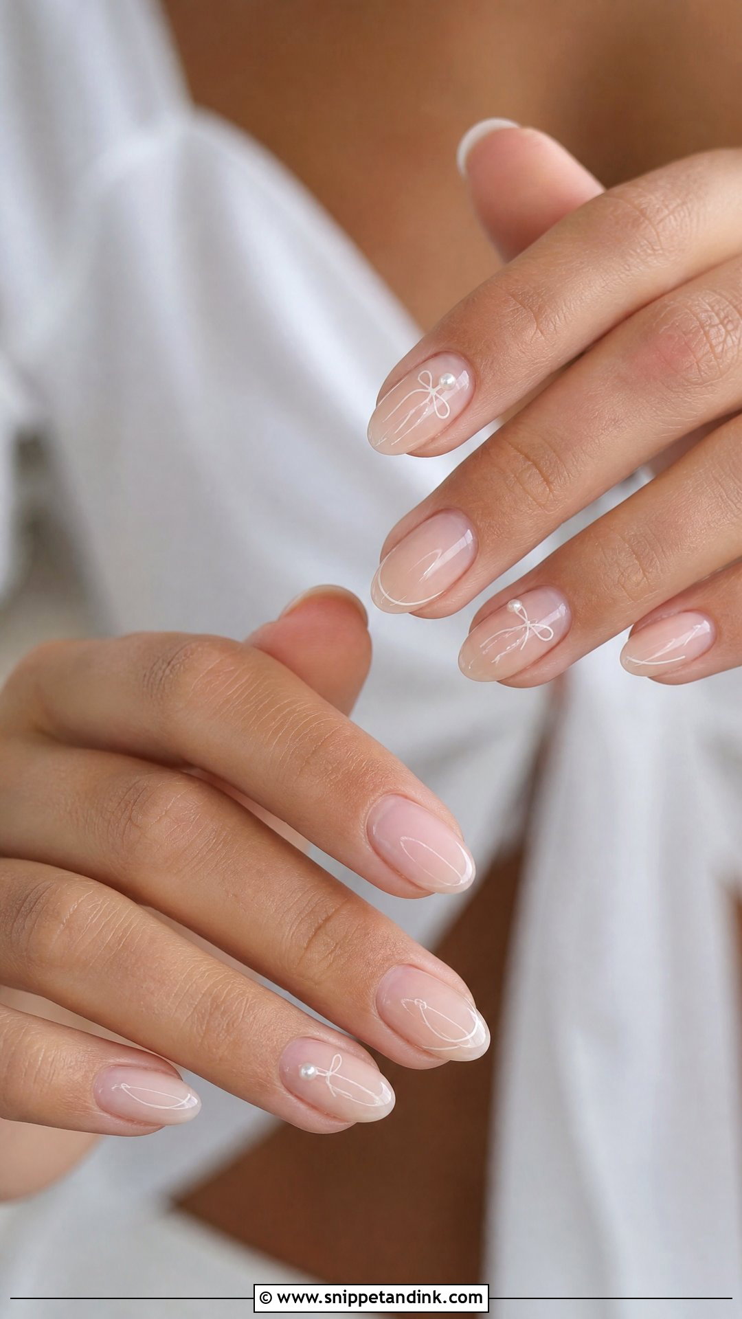 Minimalist Wedding Nails - Snippet and Ink - 25 Best Wedding Nails