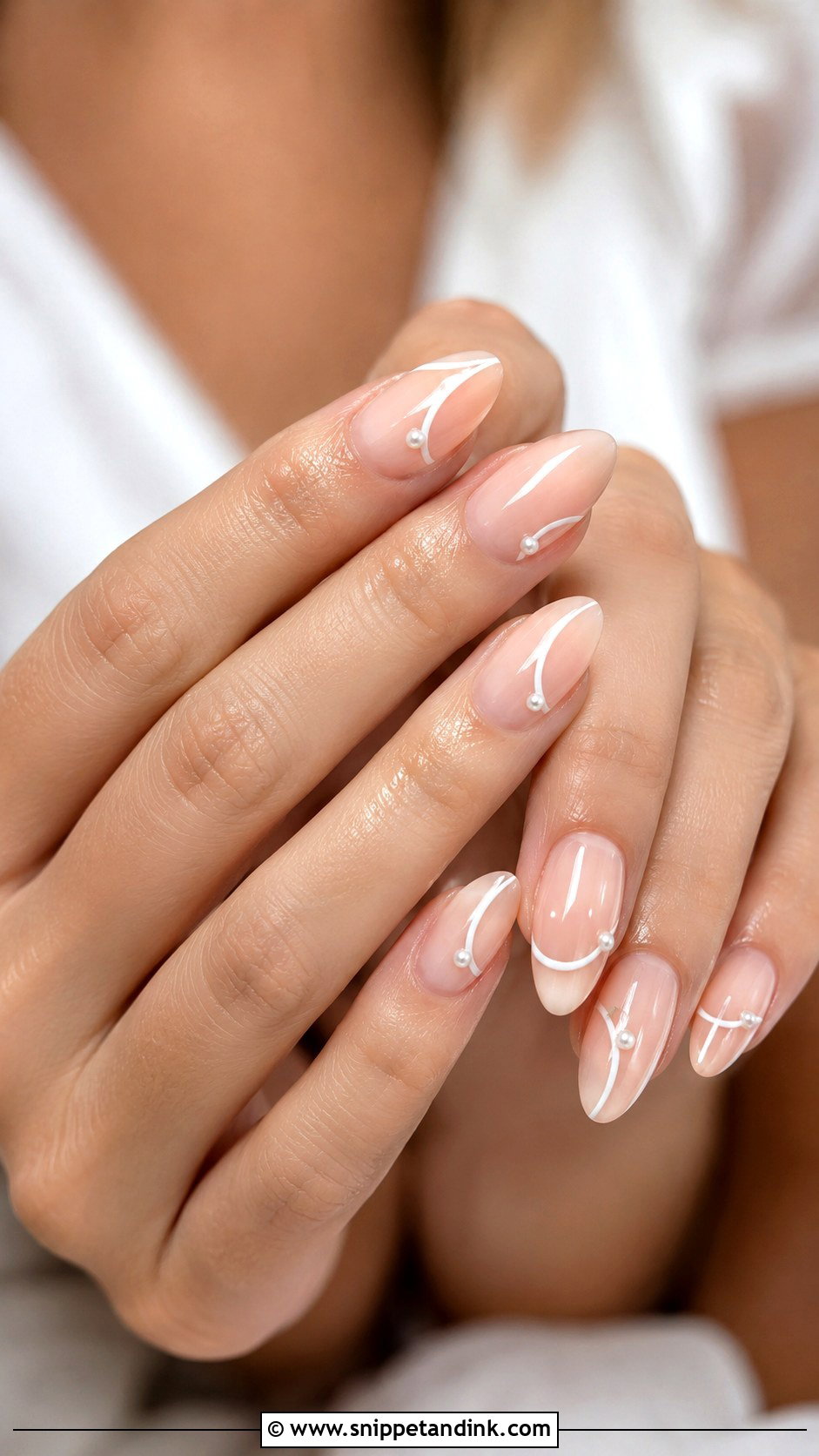 Minimalist Wedding Nails - Snippet and Ink - 30 Elegant Wedding Nails for Bride