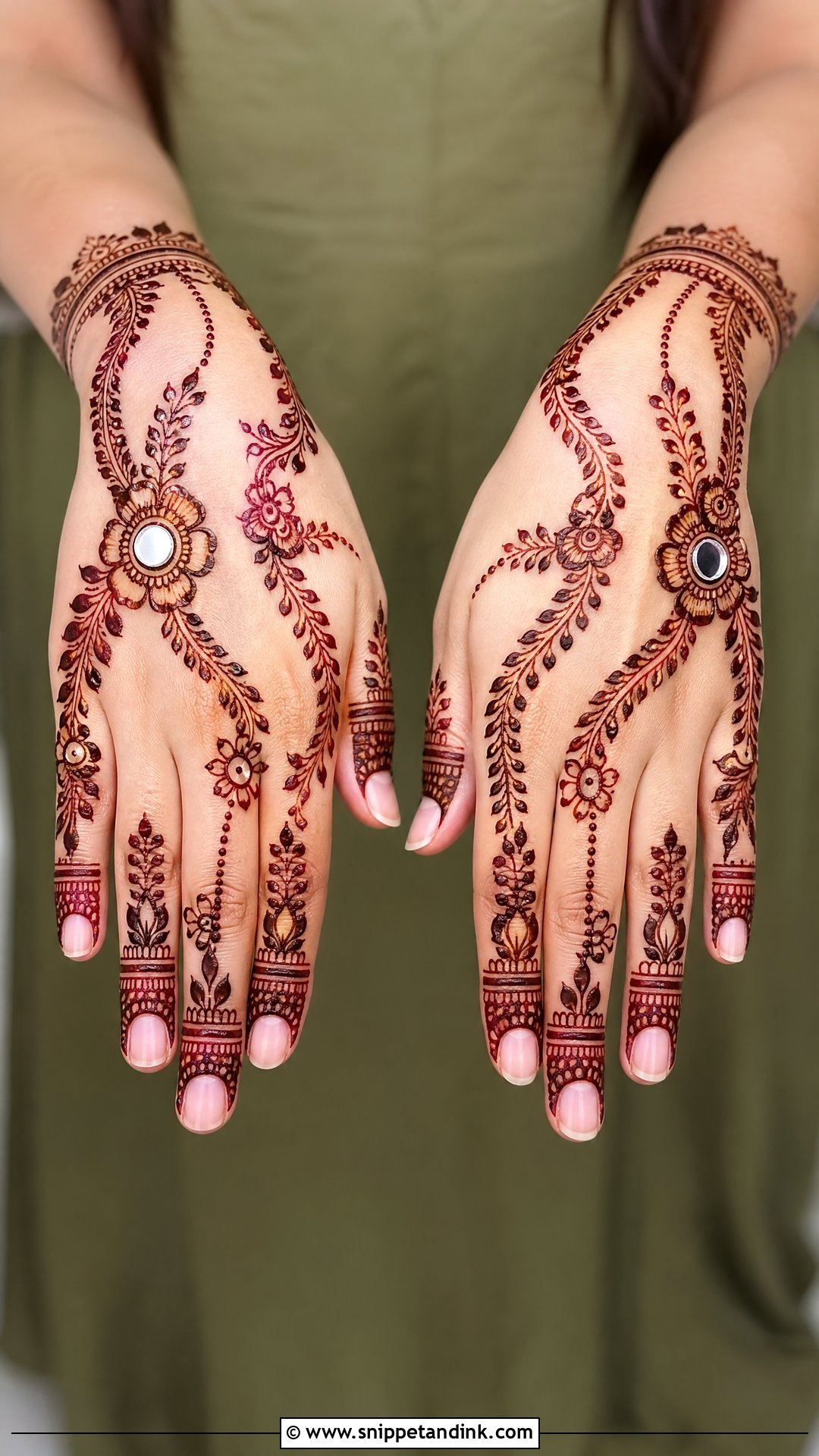 Mirror Work Mehndi Dress For Bride - Snippet and Ink - 25 Mehandi Dresses for Brides