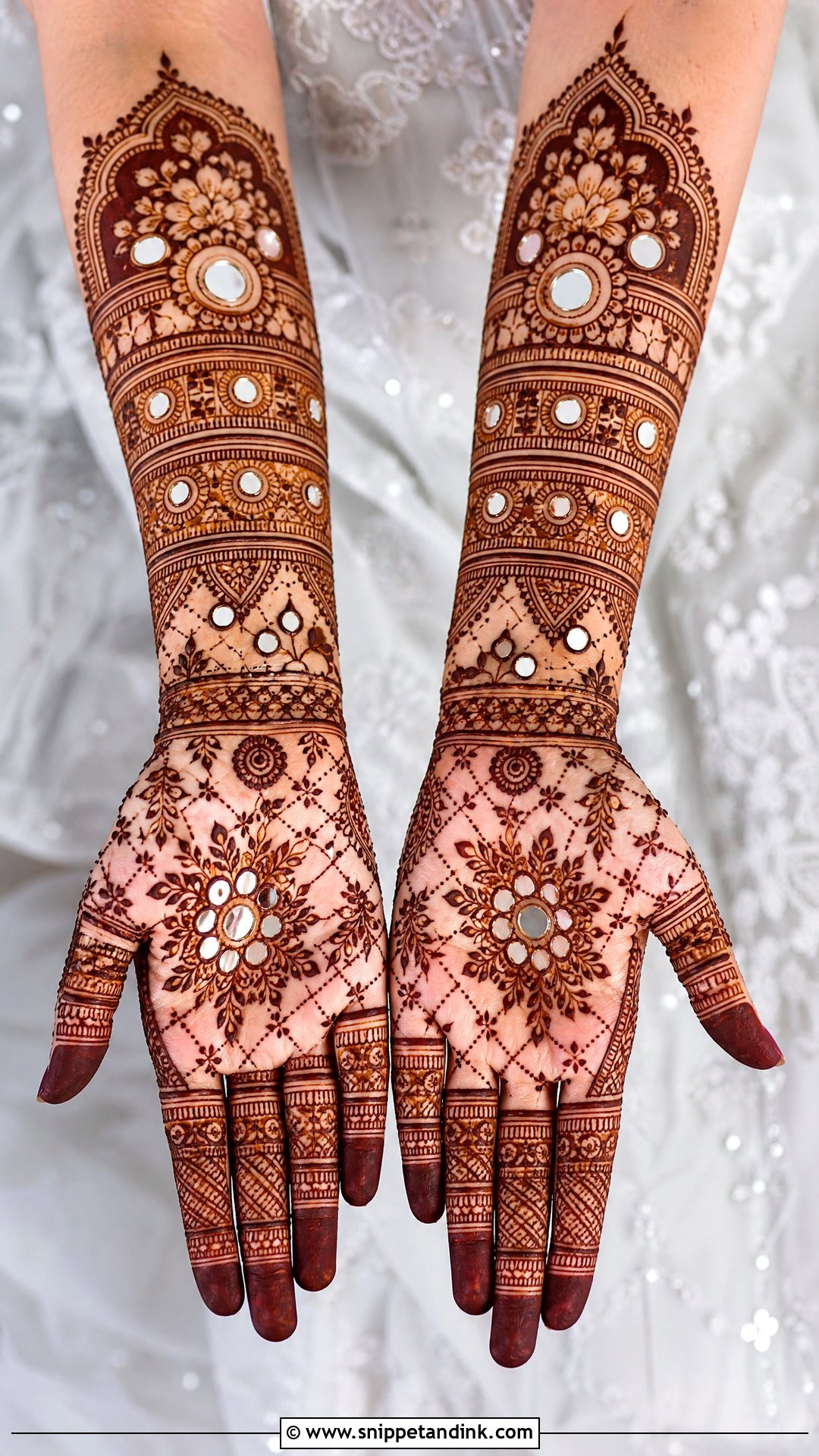 Mirror Work Mehndi Gharara - Snippet and Ink - 20 Mehndi Gharara Ideas