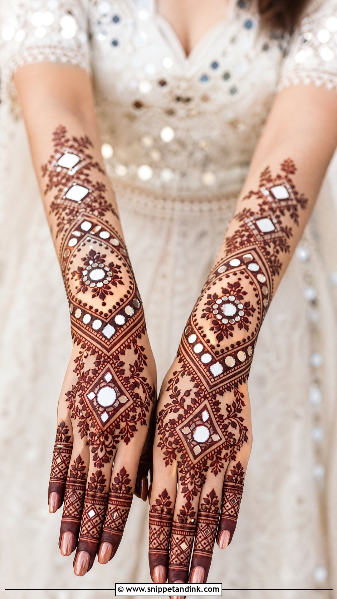 Mirror Work Mehndi Outfit For Bride - Snippet and Ink - 25 Mehndi Outfit Ideas for Bride