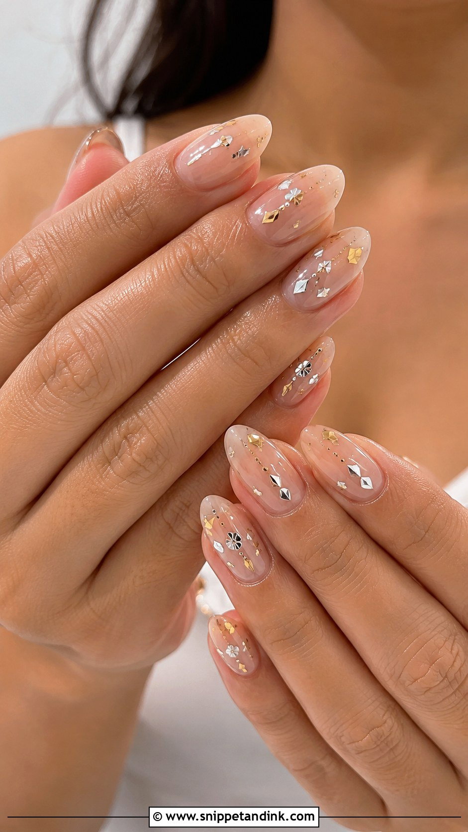 Mirror Work Nails - Snippet and Ink - 20 Nails for Indian Wedding Guest
