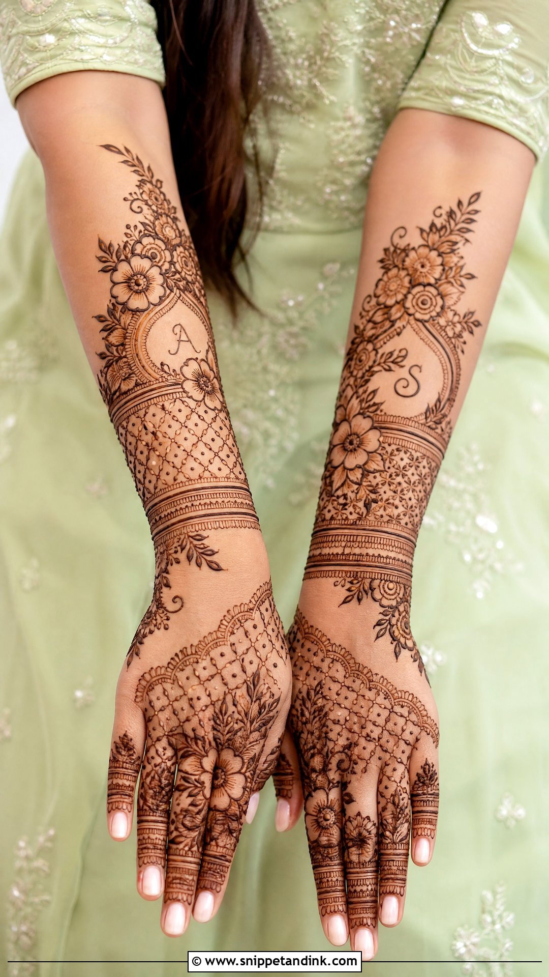 Modern Bridal Mehndi Design - Snippet and Ink - 30 Mehndi Design for Bride Ideas